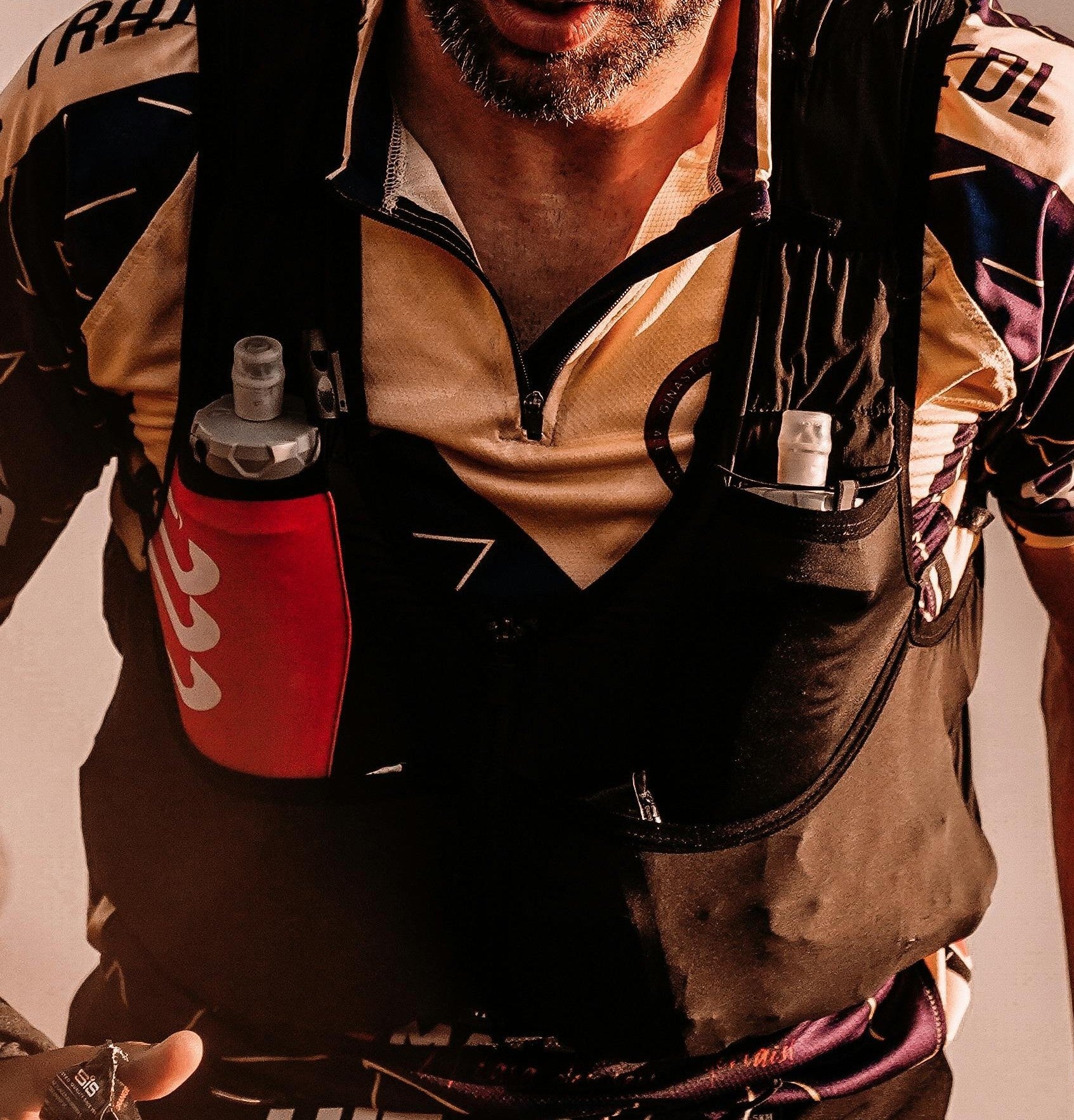 Hydration-Vests and Flasks