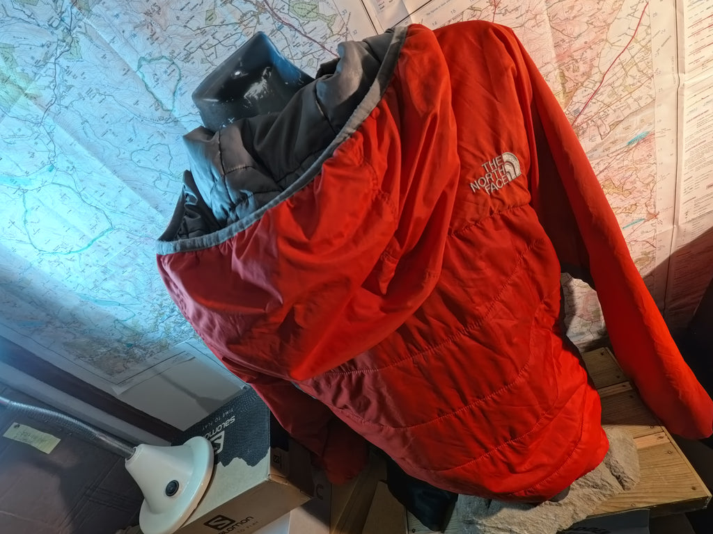 Women’s North Face Summit Series Redpoint Jacket Size M
