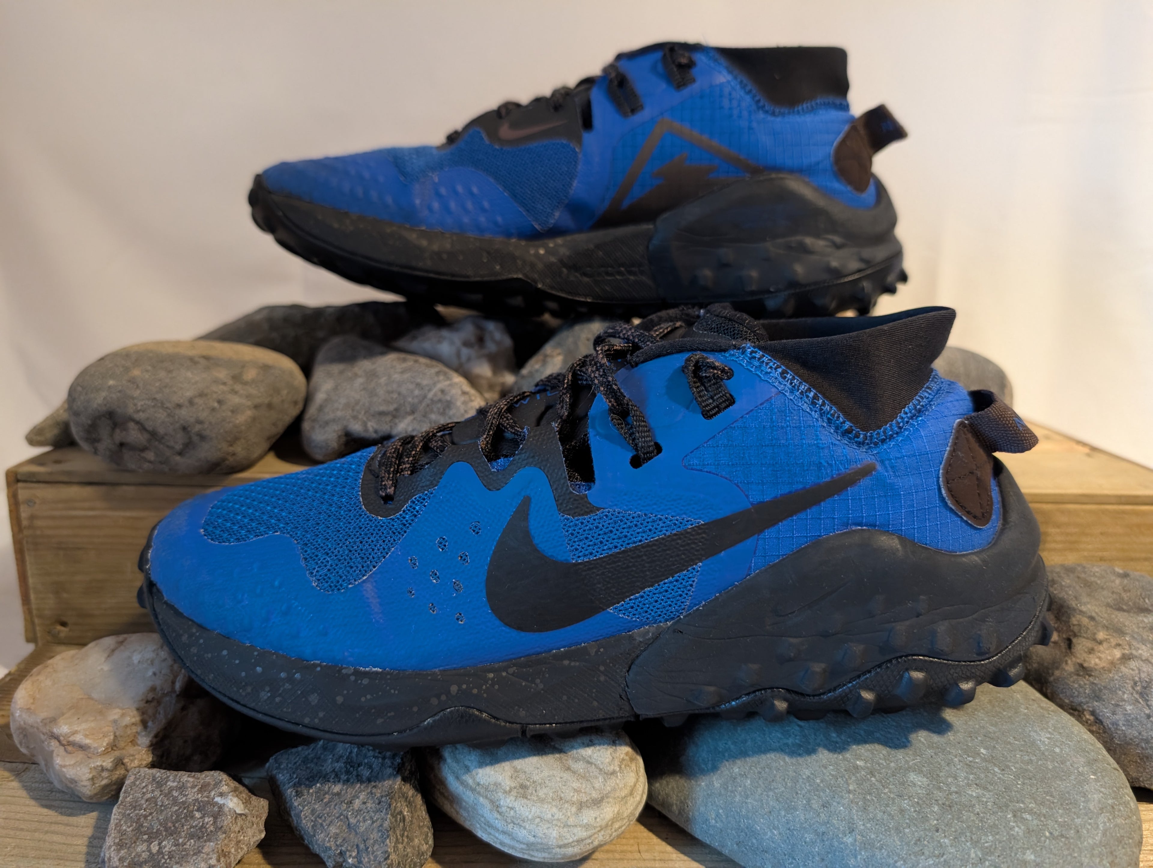 Nike, Wildhorse 6, Trail running shoes,  size 6 (F0060)