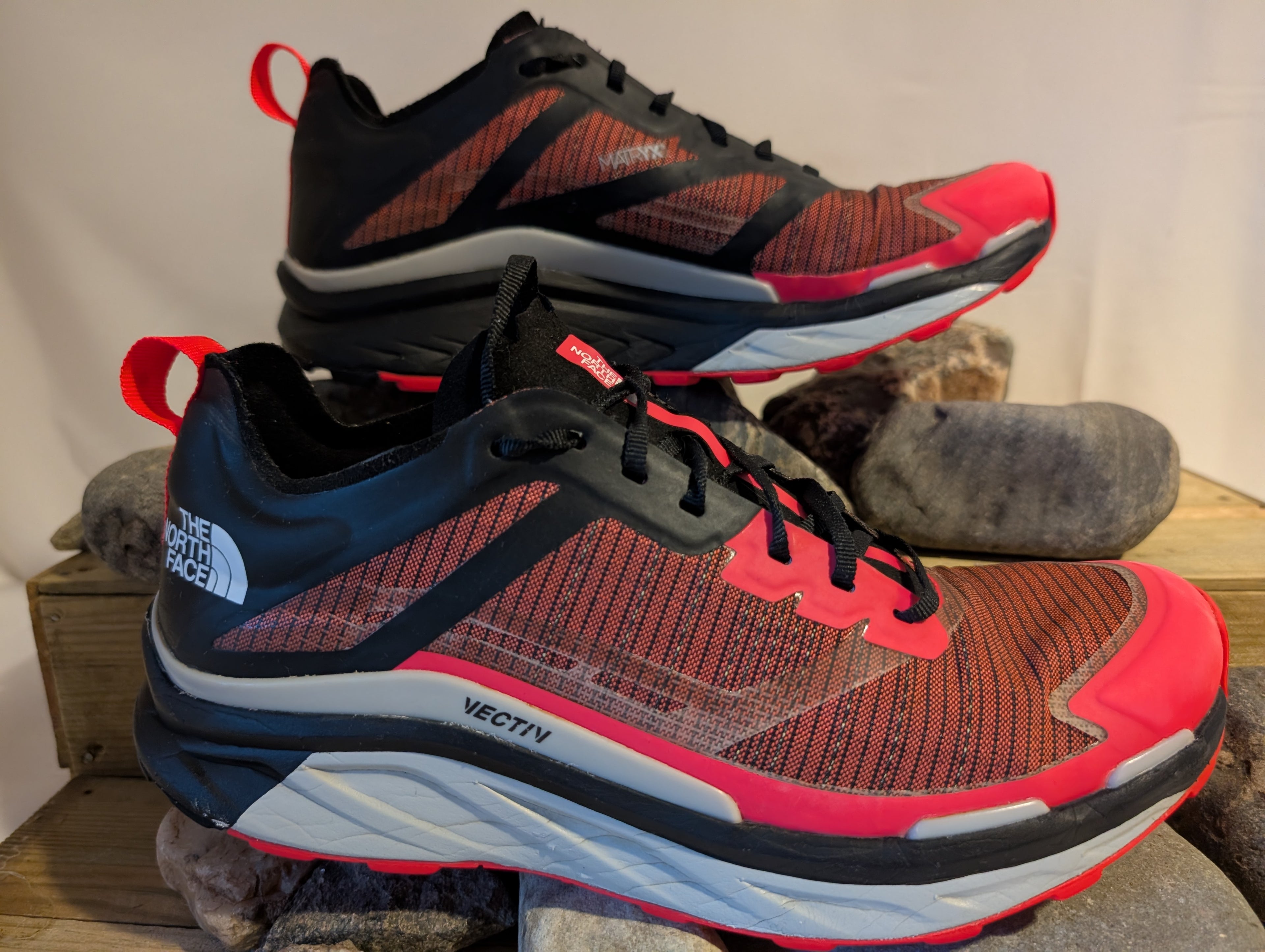 North Face, Vectiv Infinite, Coral & Black, Women’s Trail Running Shoes, UK Size 7