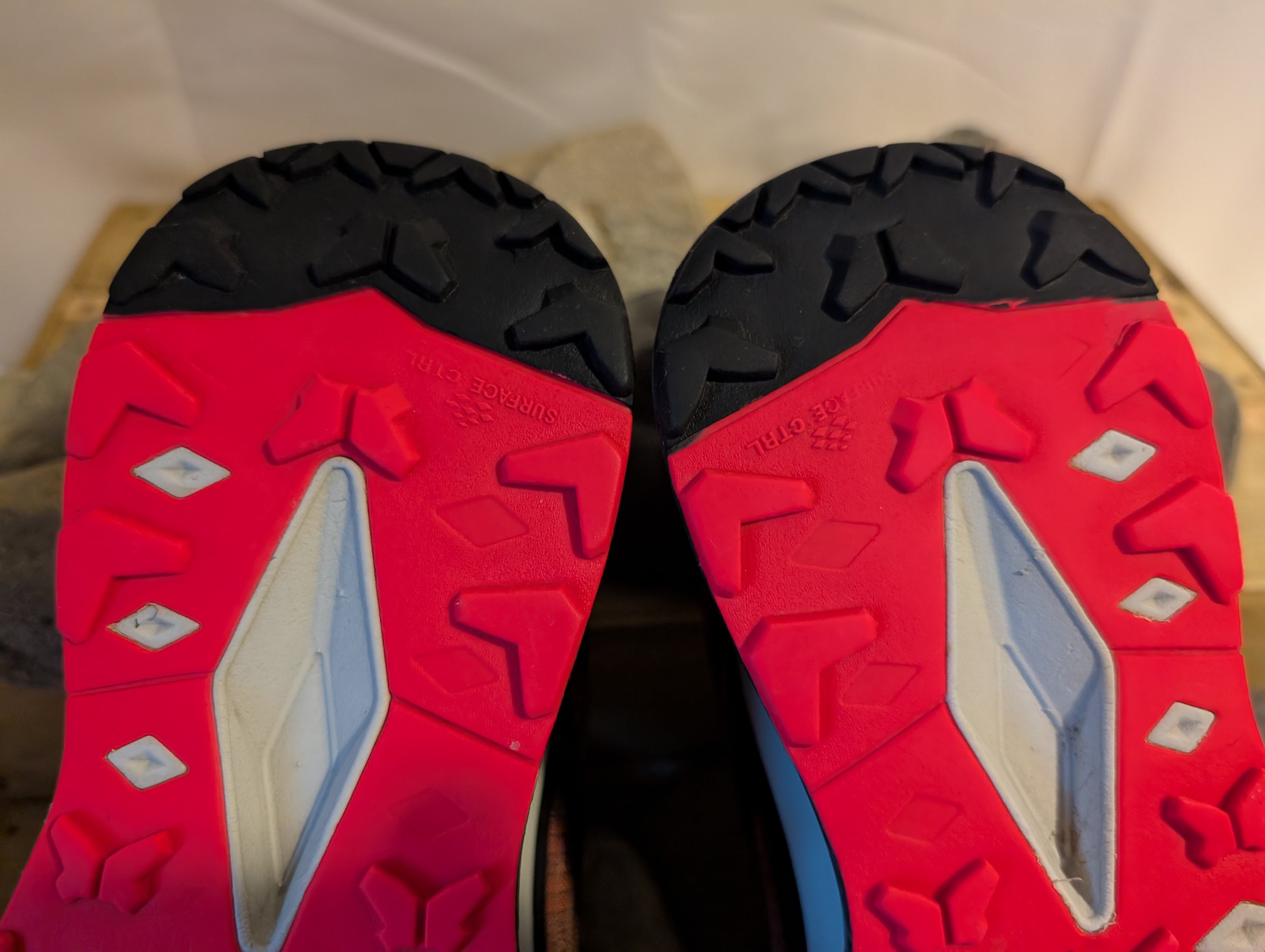 North Face, Vectiv Infinite, Coral & Black, Women’s Trail Running Shoes, UK Size 7