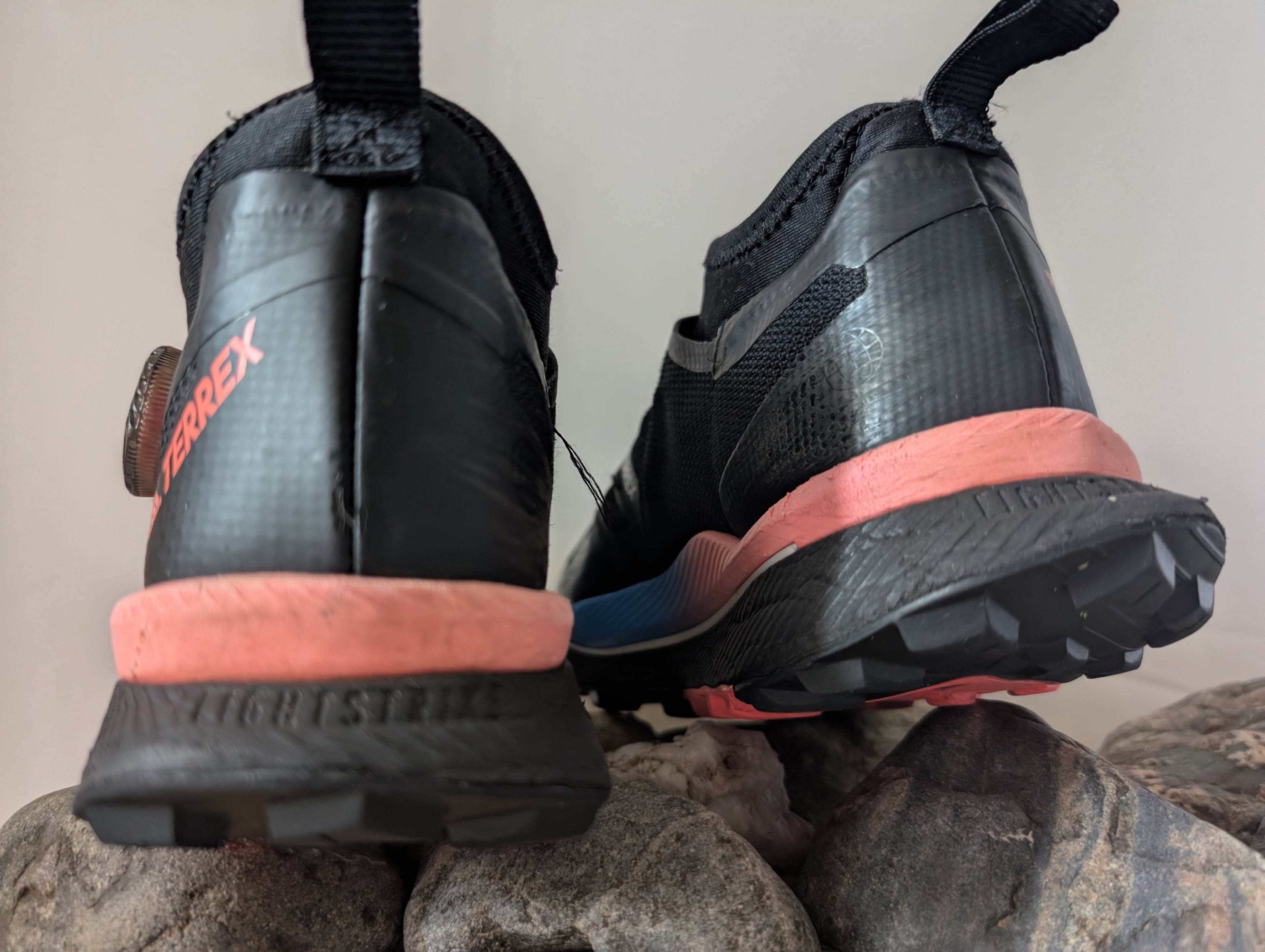 Adidas, Terrex Agravic Pro, women’s Trail running shoes,  size 4.5 F0070)