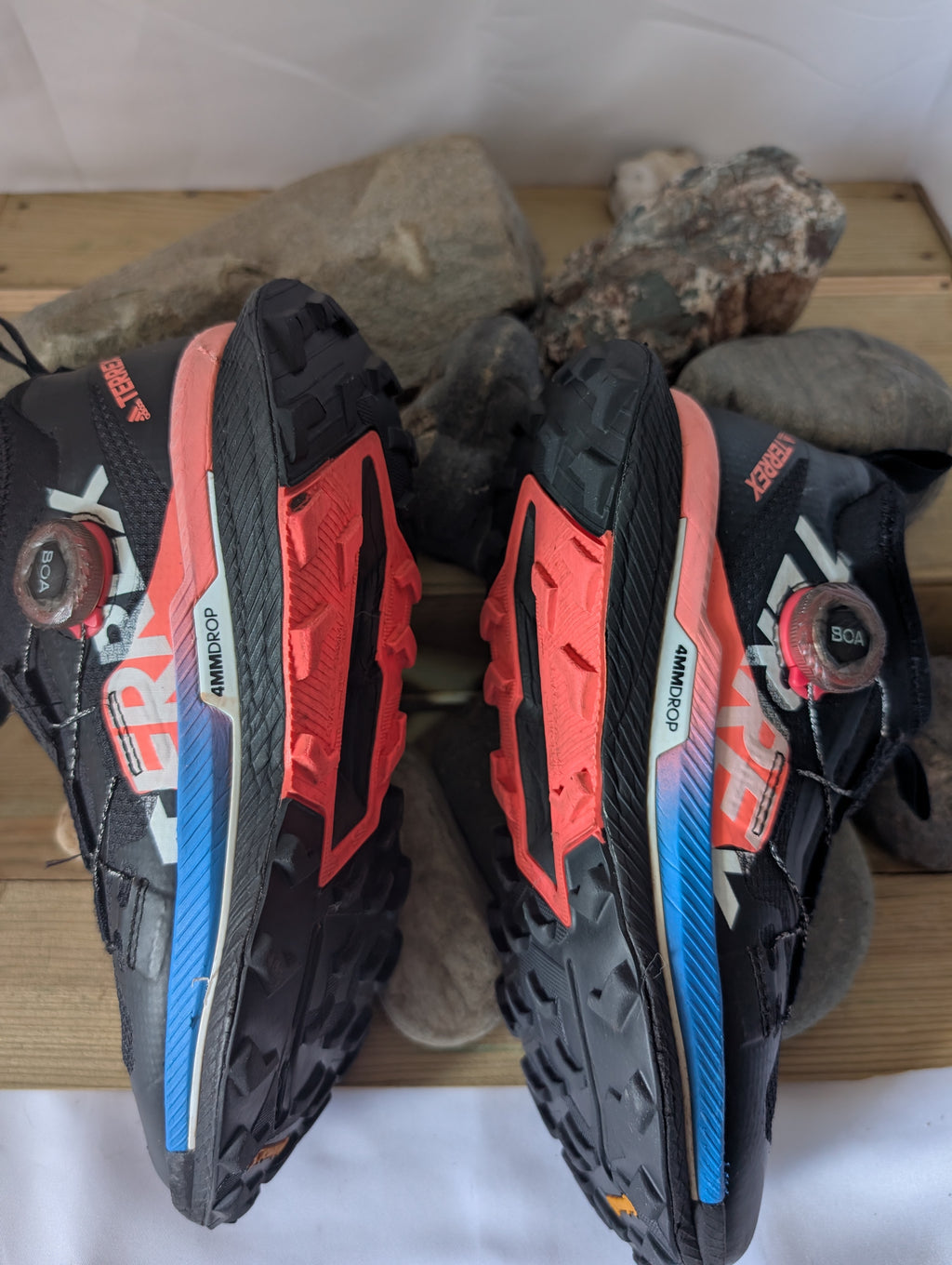 Adidas, Terrex Agravic Pro, women’s Trail running shoes,  size 4.5 F0070)