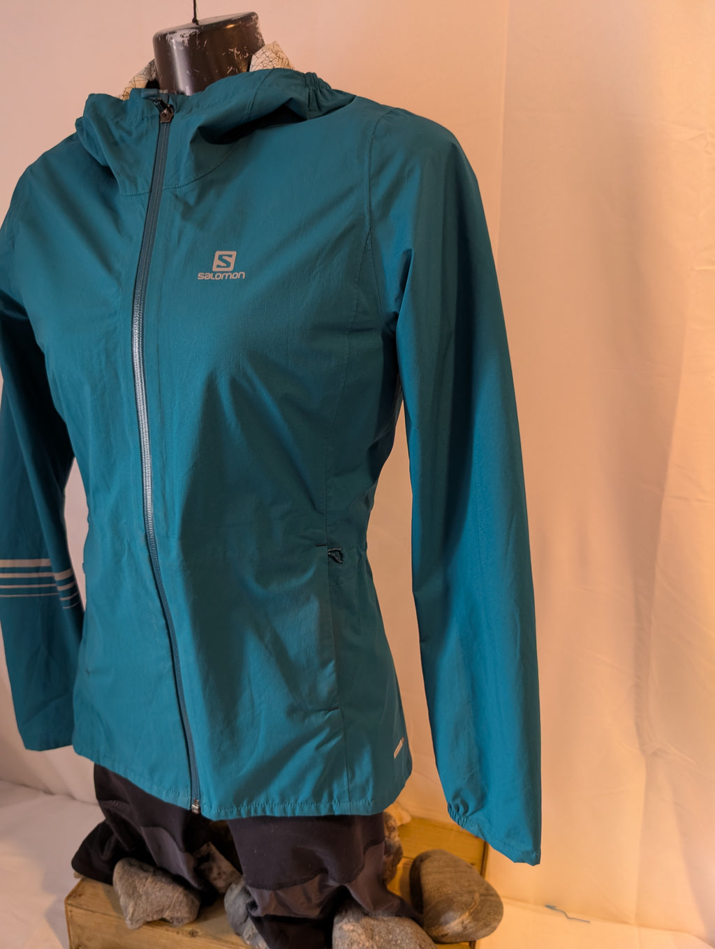 Salomon Bonatti, Women’s WP trail running Jacket, Teal, XS (Ref. CJ0018)