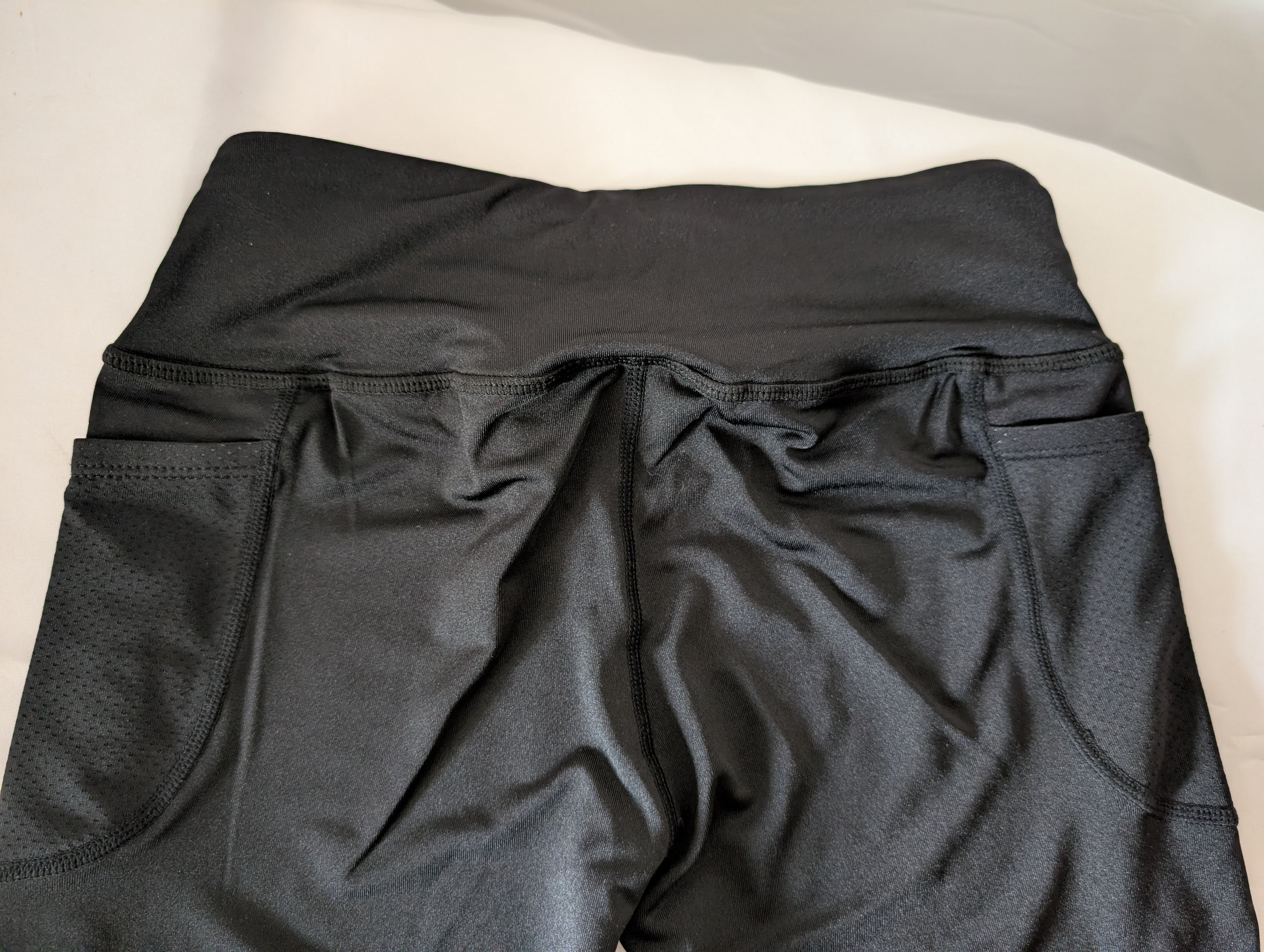 OMM, Flash Tights BNWT, women's Leggings, ¾ length,  size XS (CL0007)