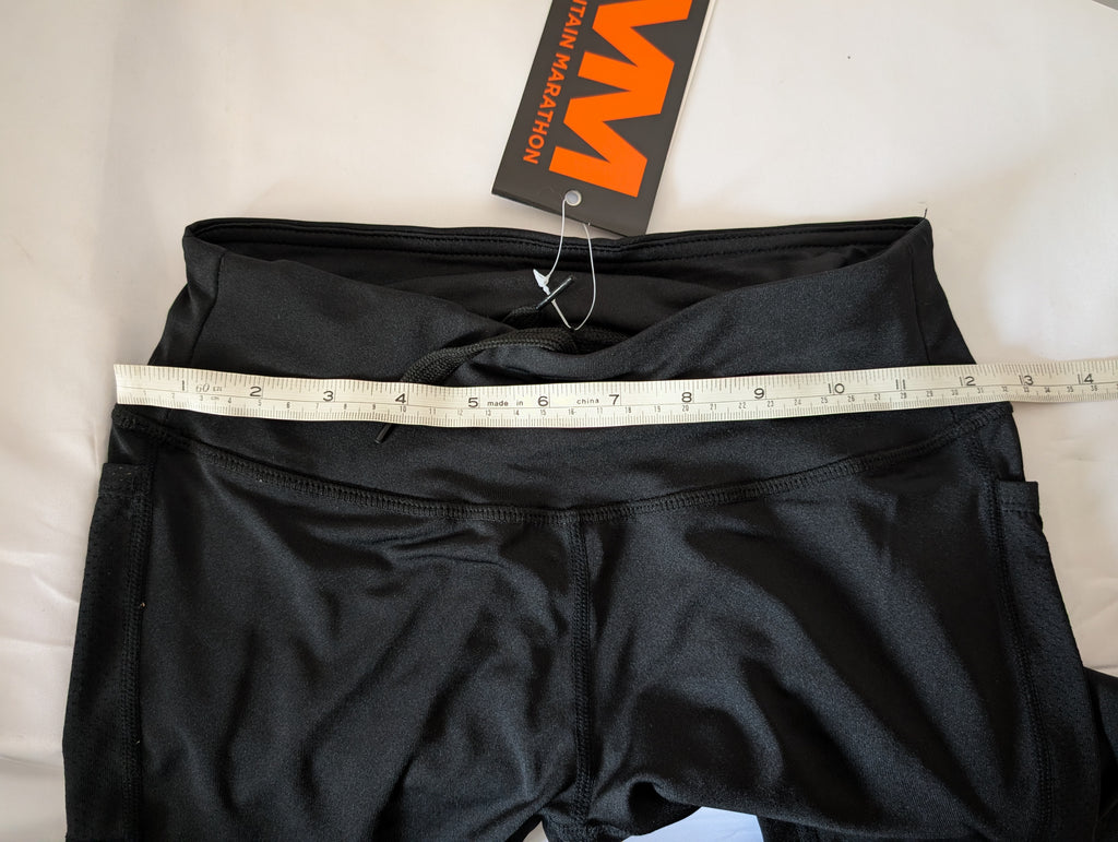 OMM, Flash Tights BNWT, women's Leggings, ¾ length,  size XS (CL0007)
