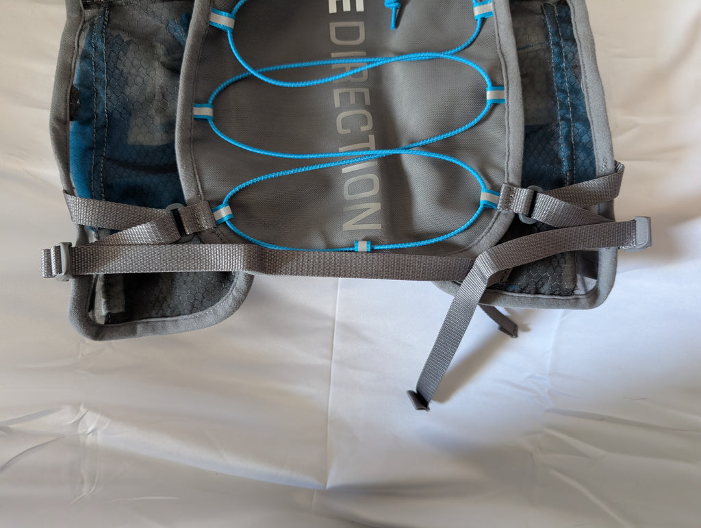 Ultimate Direction AK Race Vest 2.0, Grey & Blue, Size S/M (AH0008)
