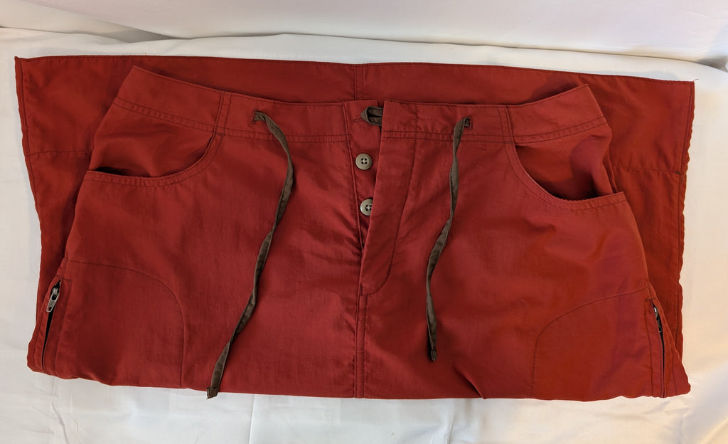Mountain Hardwear ‘Arroyo’ Skirt, Women’s, Brick red, Label Size 10 (BNWT) Ref. CS0012