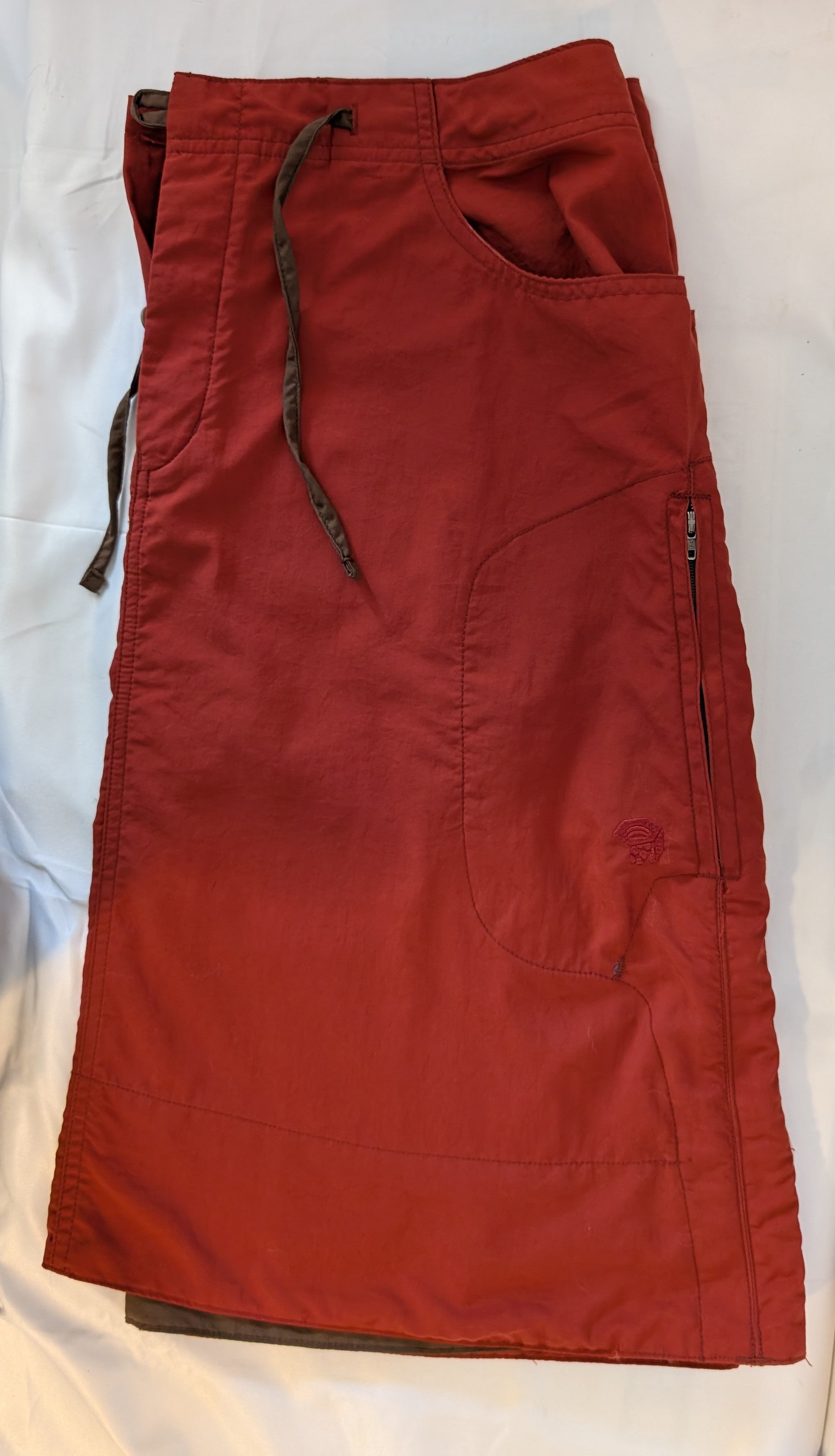 Mountain Hardwear ‘Arroyo’ Skirt, Women’s, Brick red, Label Size 10 (BNWT) Ref. CS0012