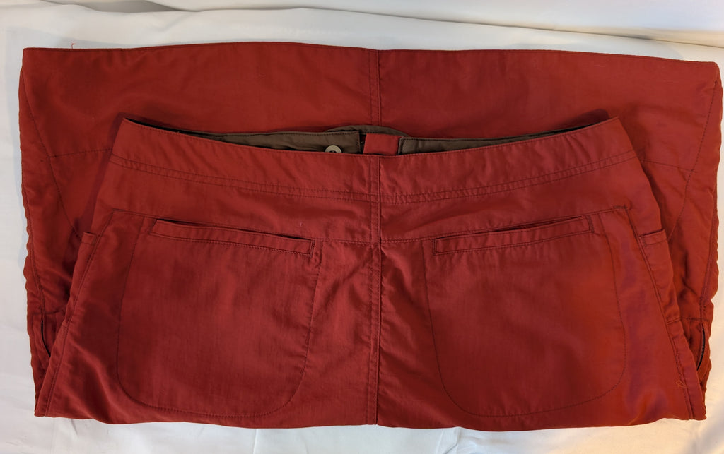 Mountain Hardwear ‘Arroyo’ Skirt, Women’s, Brick red, Label Size 10 (BNWT) Ref. CS0012
