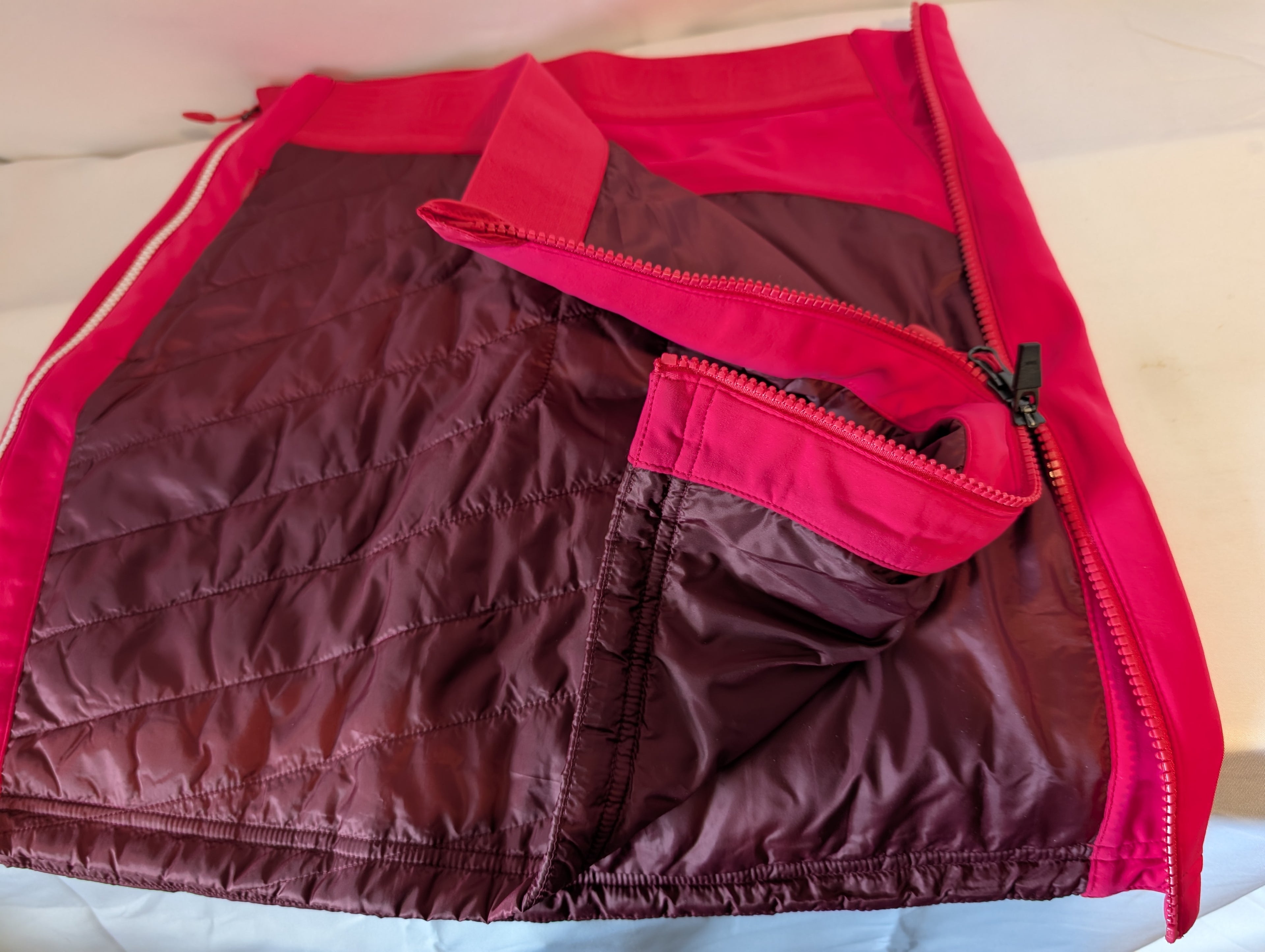 La Sportiva, Warm-up Primaloft insulated winter over-skirt, Women’s, Burgundy/Pink, Size 12 (ref. CS0014)