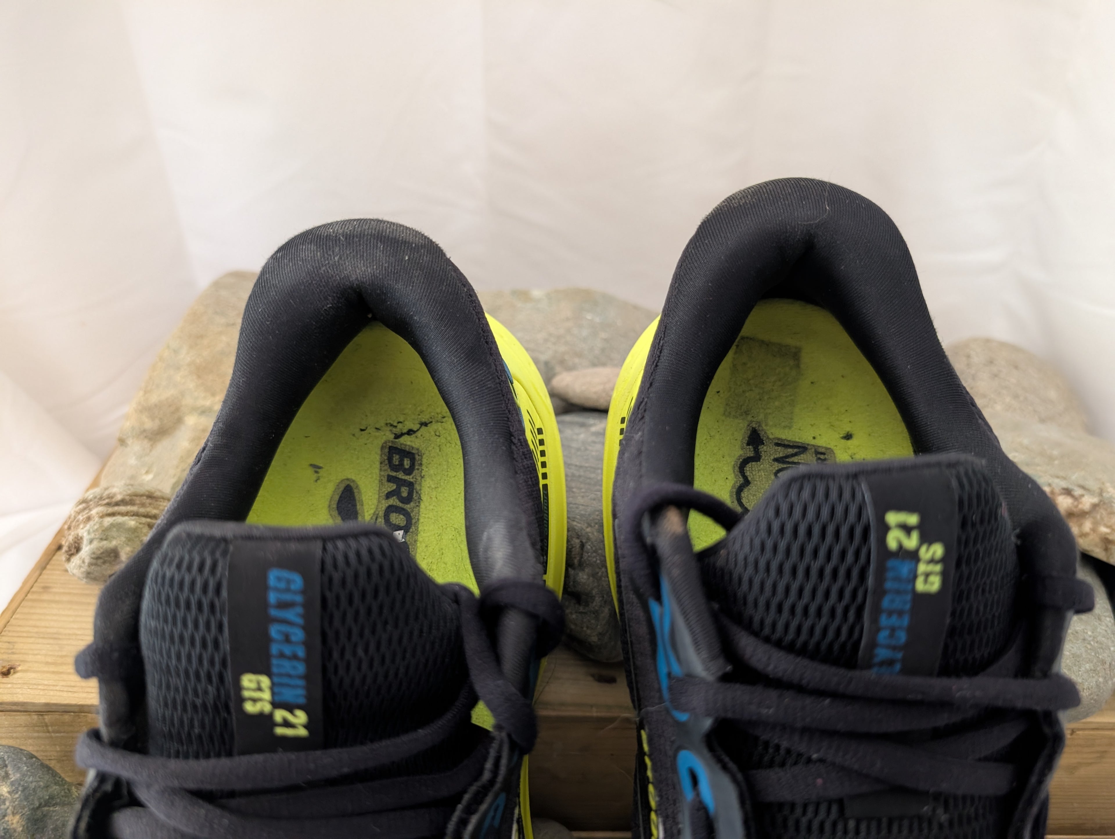 Brooks, Glycerin GTS 21, Road running shoes, Black/Yellow ( 8.5 D ) (F0089)