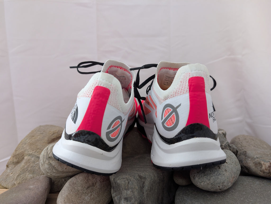 North Face, Vectiv Flight Series, Trail running shoes, pink/white, Size 4, F0092