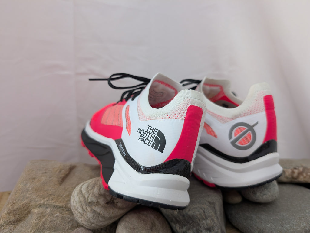 North Face, Vectiv Flight Series, Trail running shoes, pink/white, Size 4, F0092