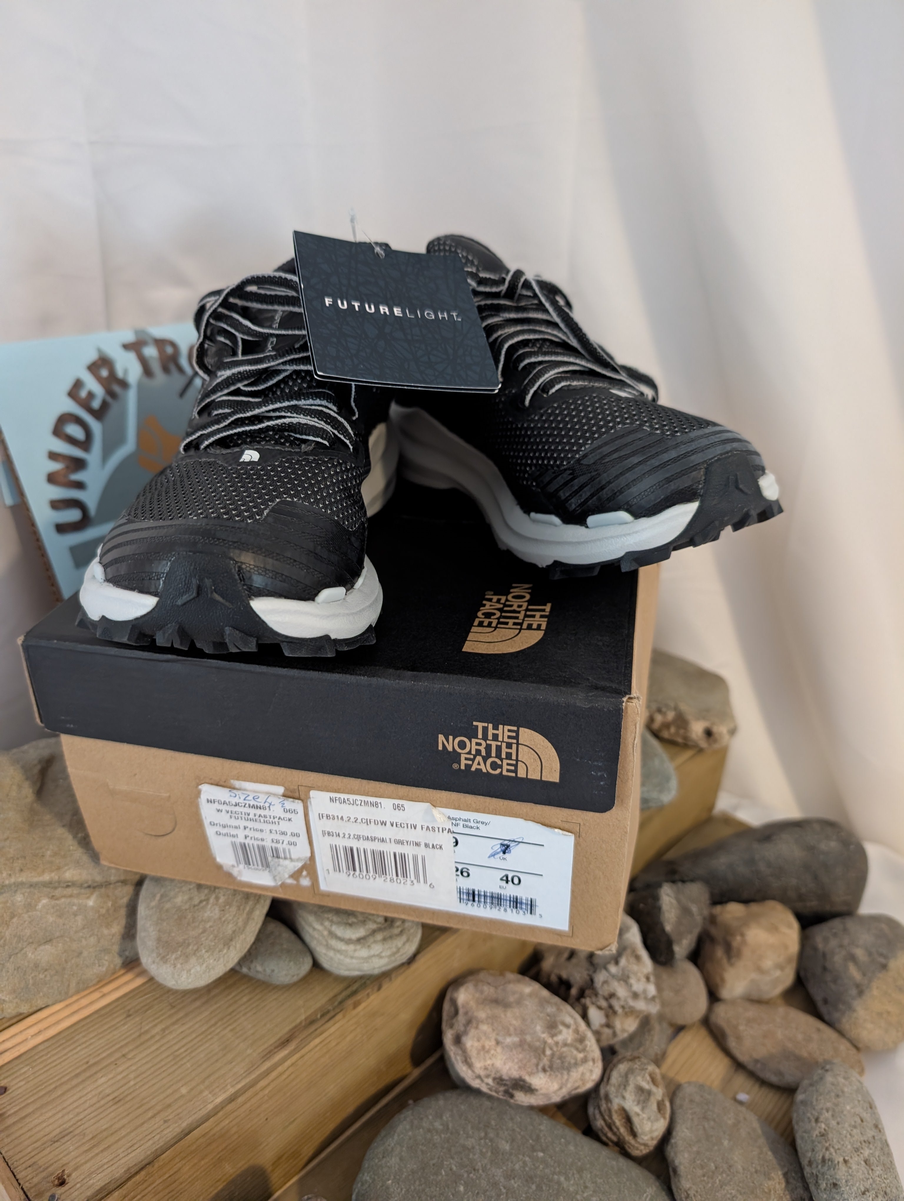 The North Face, Vectiv Fastpack Futurelight, Hiking FastPacking shoes, Size 4.5 (F0099)