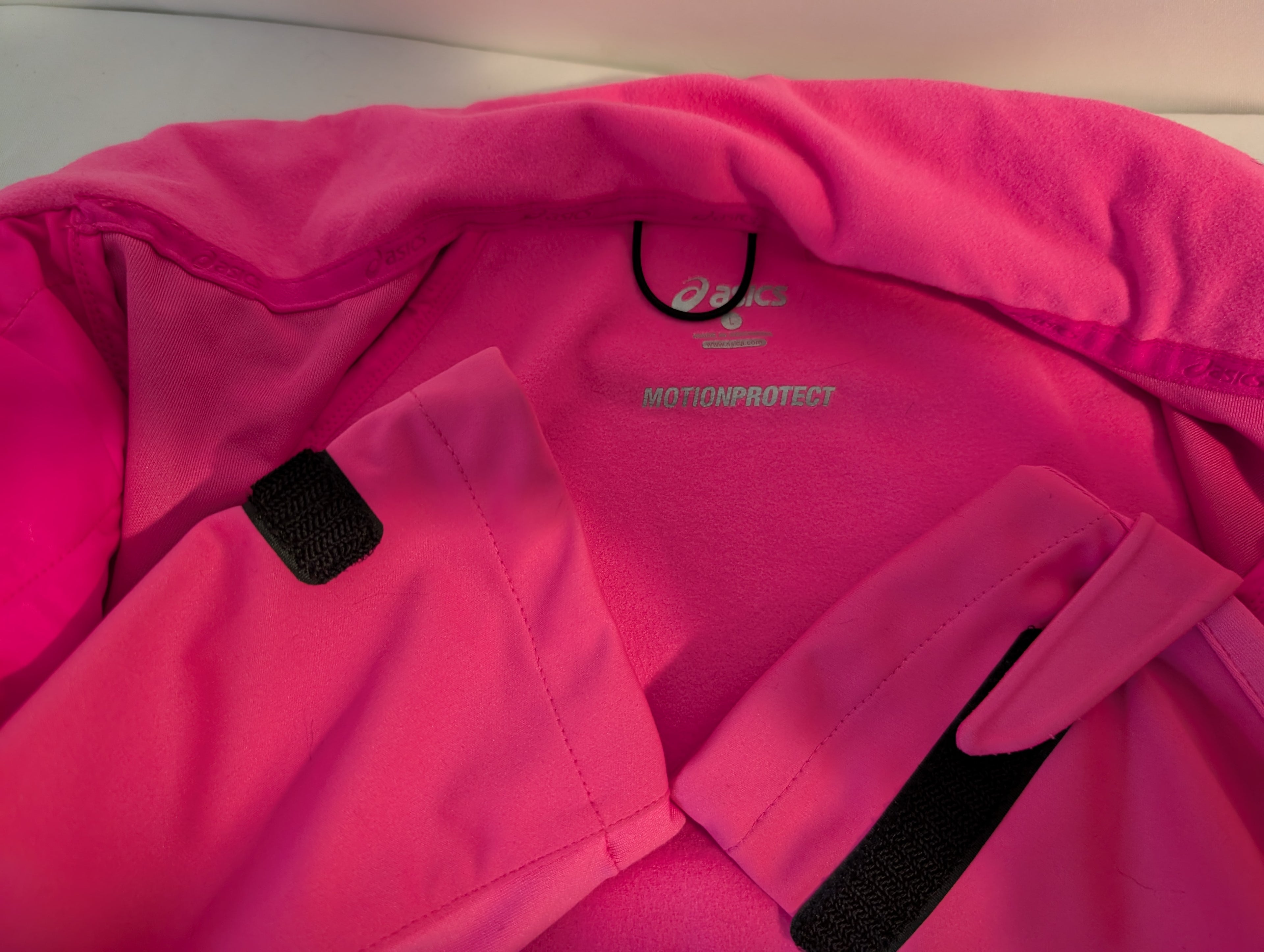 Asics, Speed Hybrid Women’s Jacket; BNWT, Pink, Size L, CJ0033
