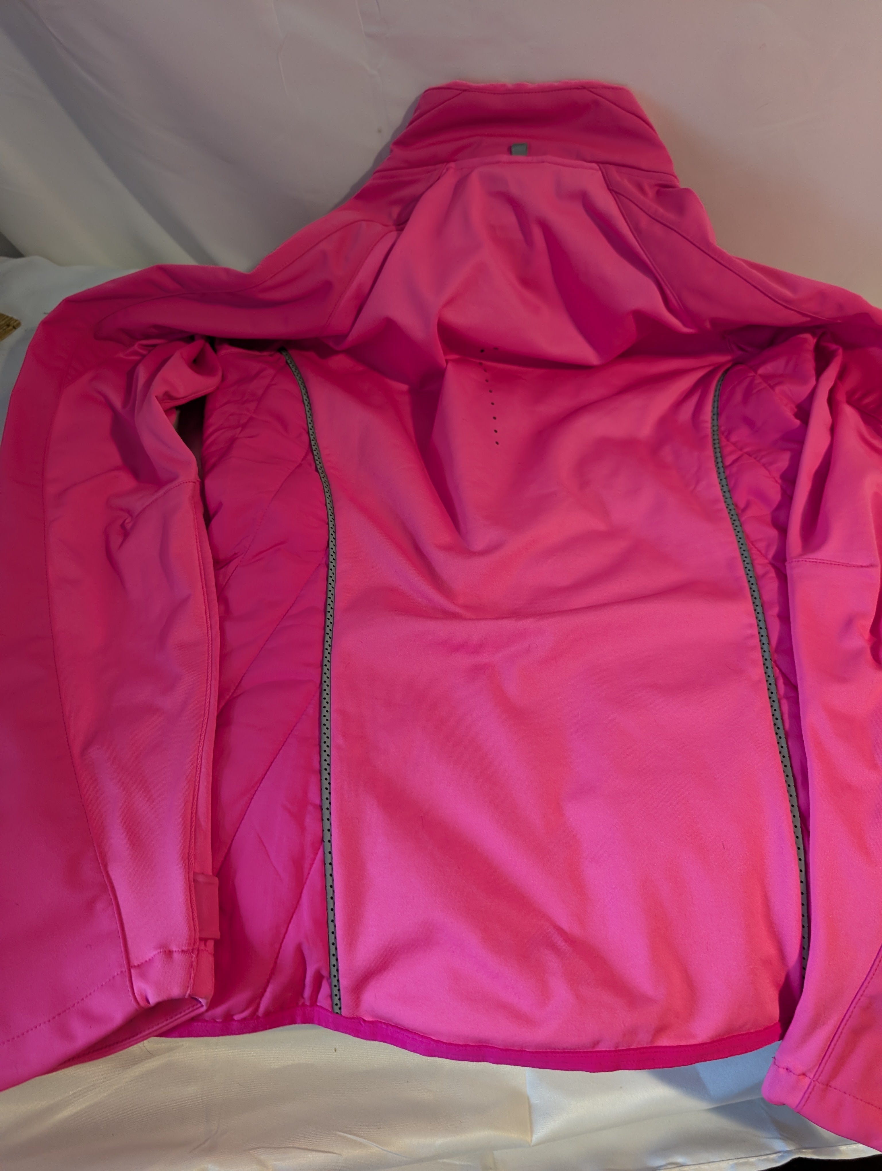 Asics, Speed Hybrid Women’s Jacket; BNWT, Pink, Size L, CJ0033