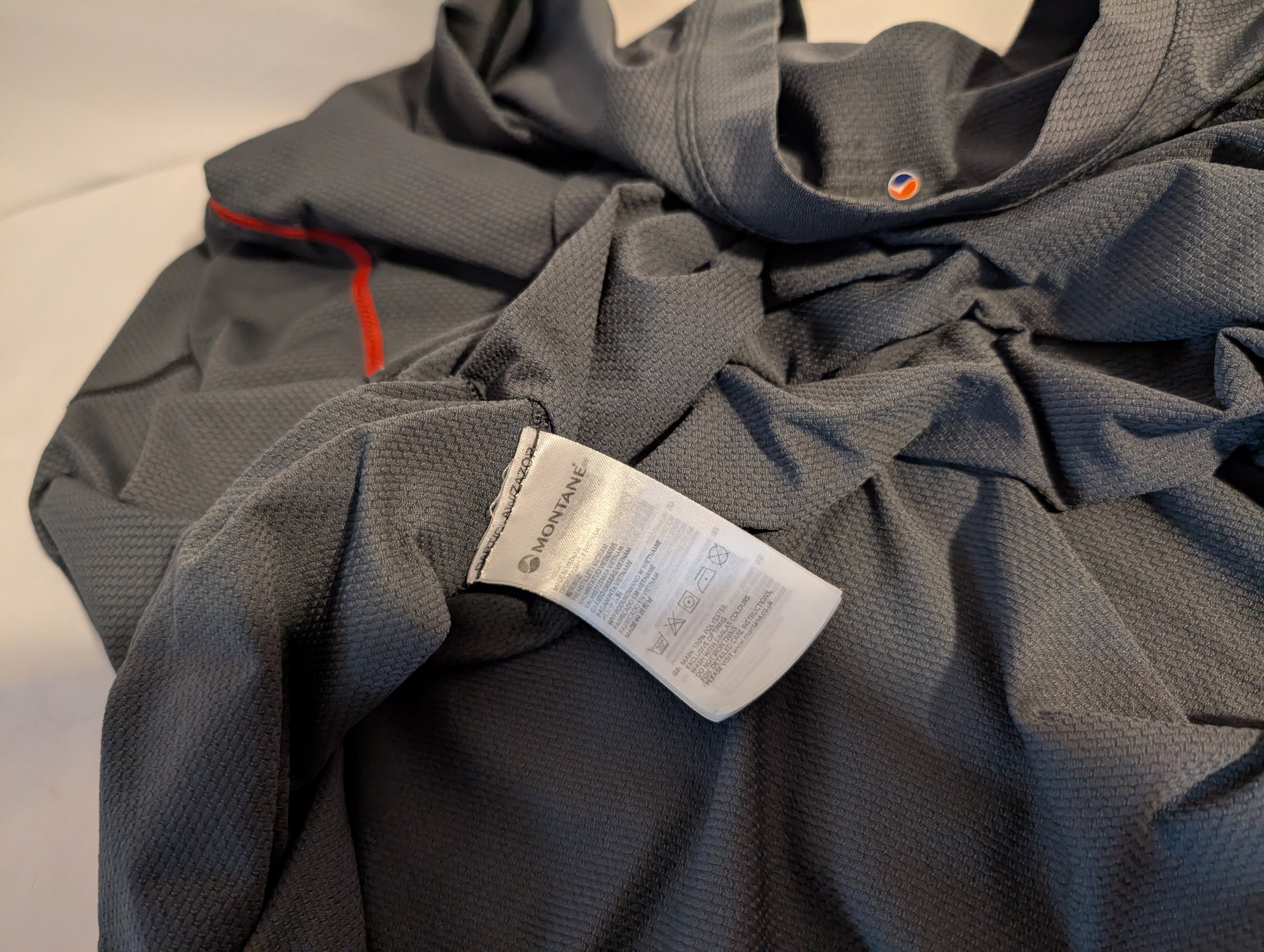 Montane, VIA Razor, Men’s long-sleeved running top, Grey, size M, CT0010.