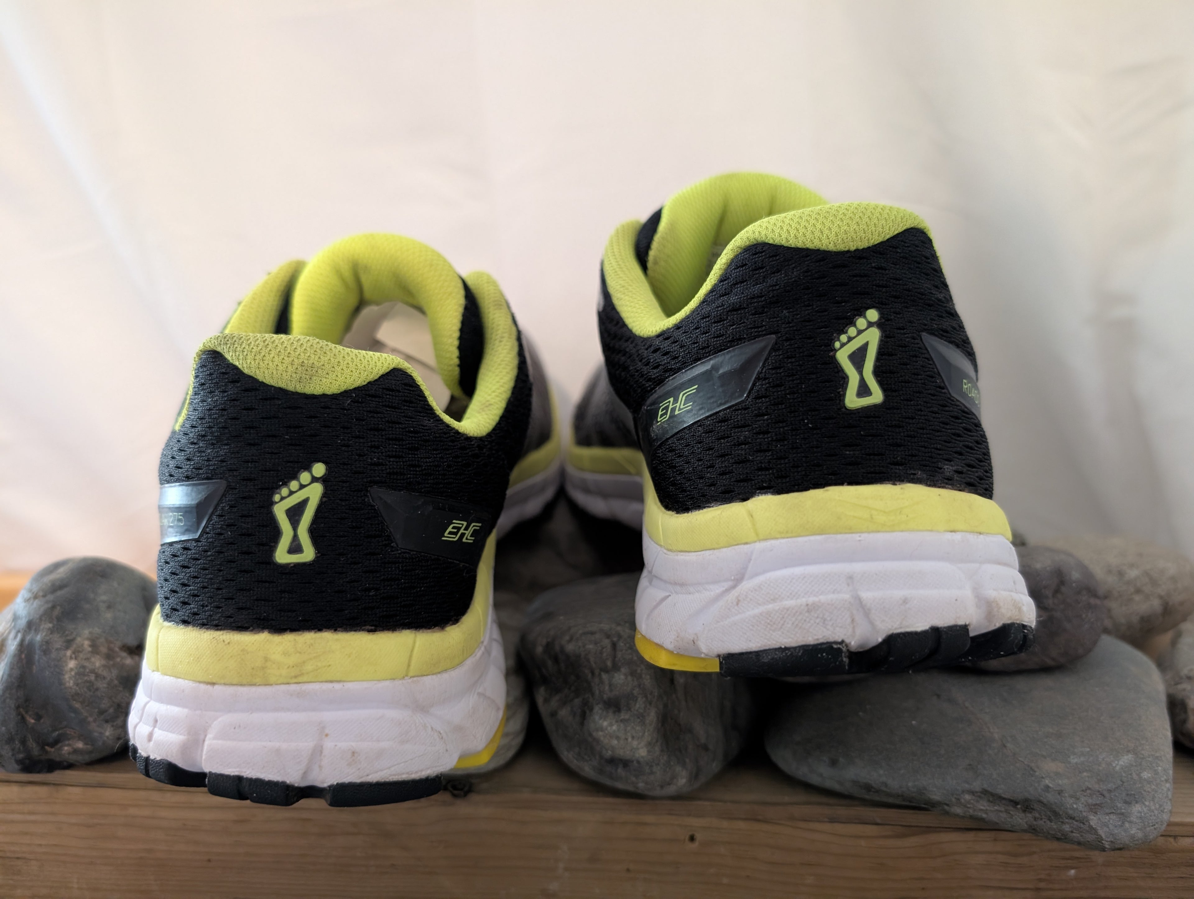 Title &nbsp; &nbsp;Inov-8 RoadClaw 275, Men's road running shoes, size 11.5 (F0105)