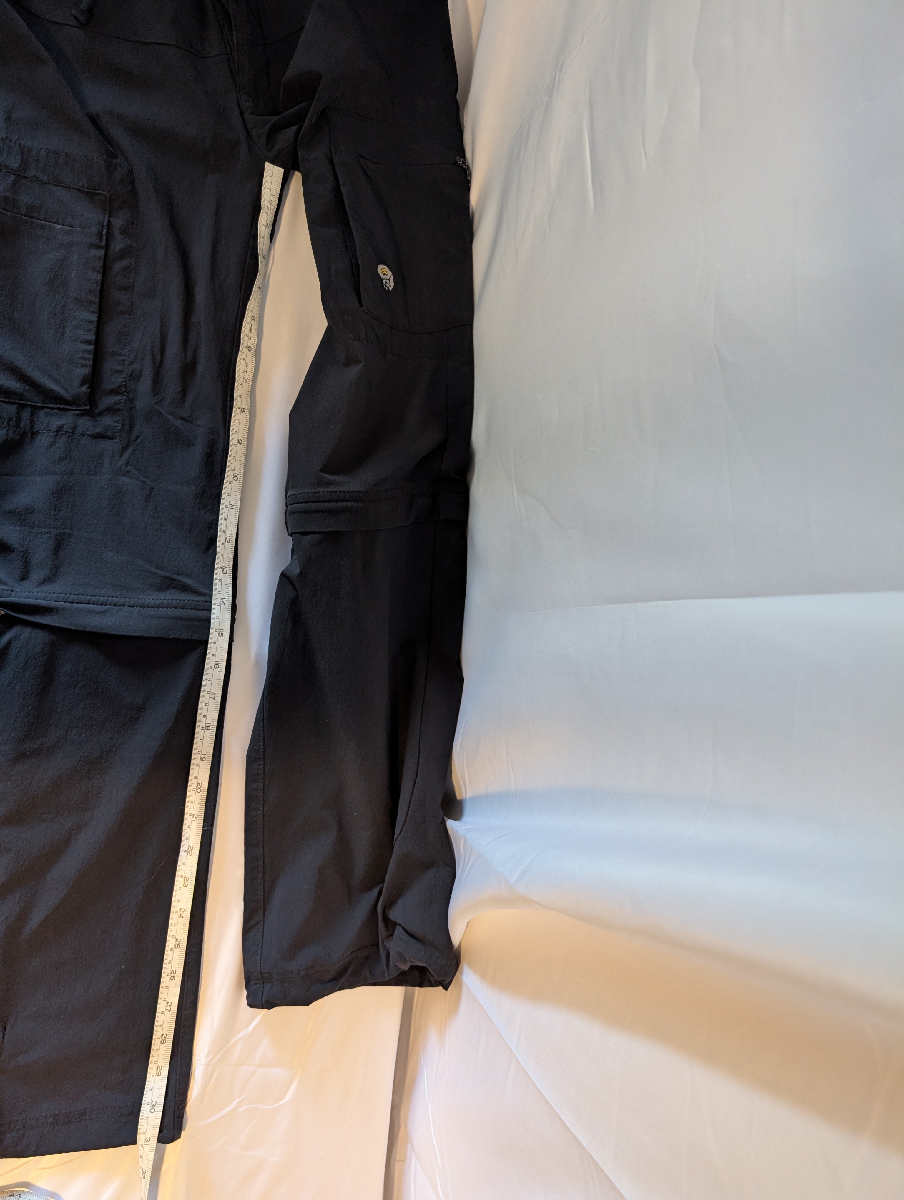 Mountain Hardwear, Zip-off Black Hiking pants, Women's Size US 4R (UK size 8-10) #CP0017
