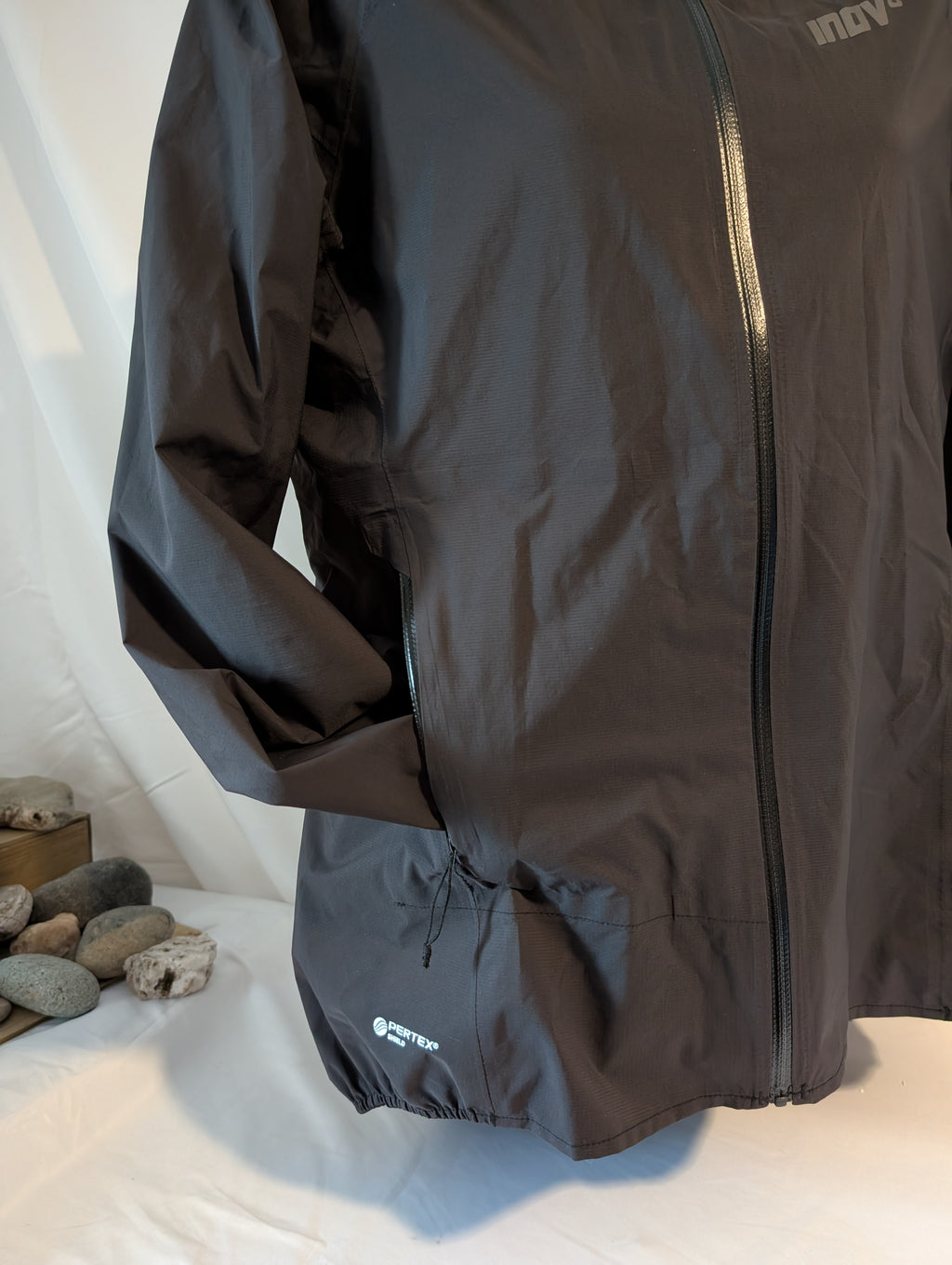 Inov-8 VentureLite Women's Waterprooof Jacket, Black, Size 12 (CJ0041)