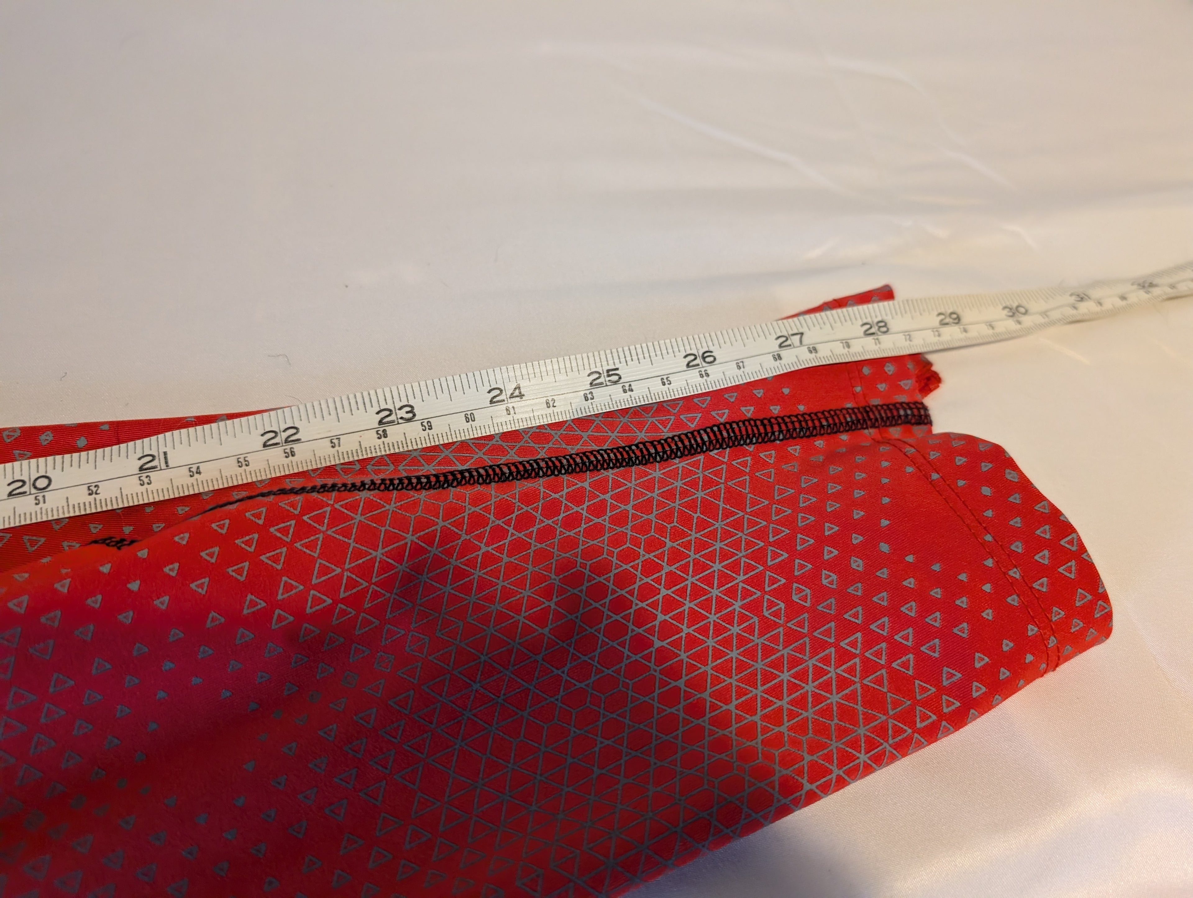Asics women's Race tight leggings, Size L (CL0009)