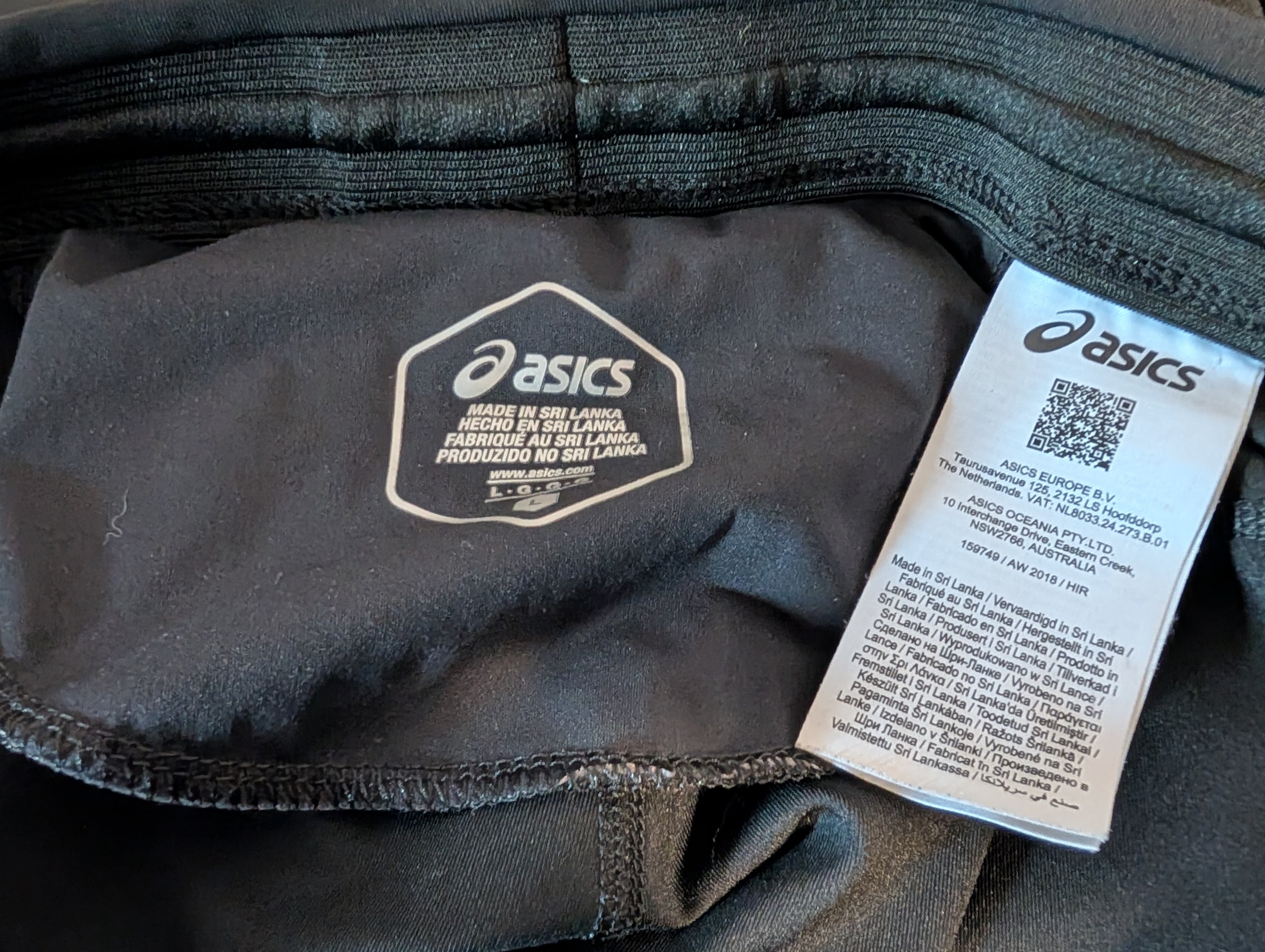 Asics women's Race tight leggings, Size L (CL0009)