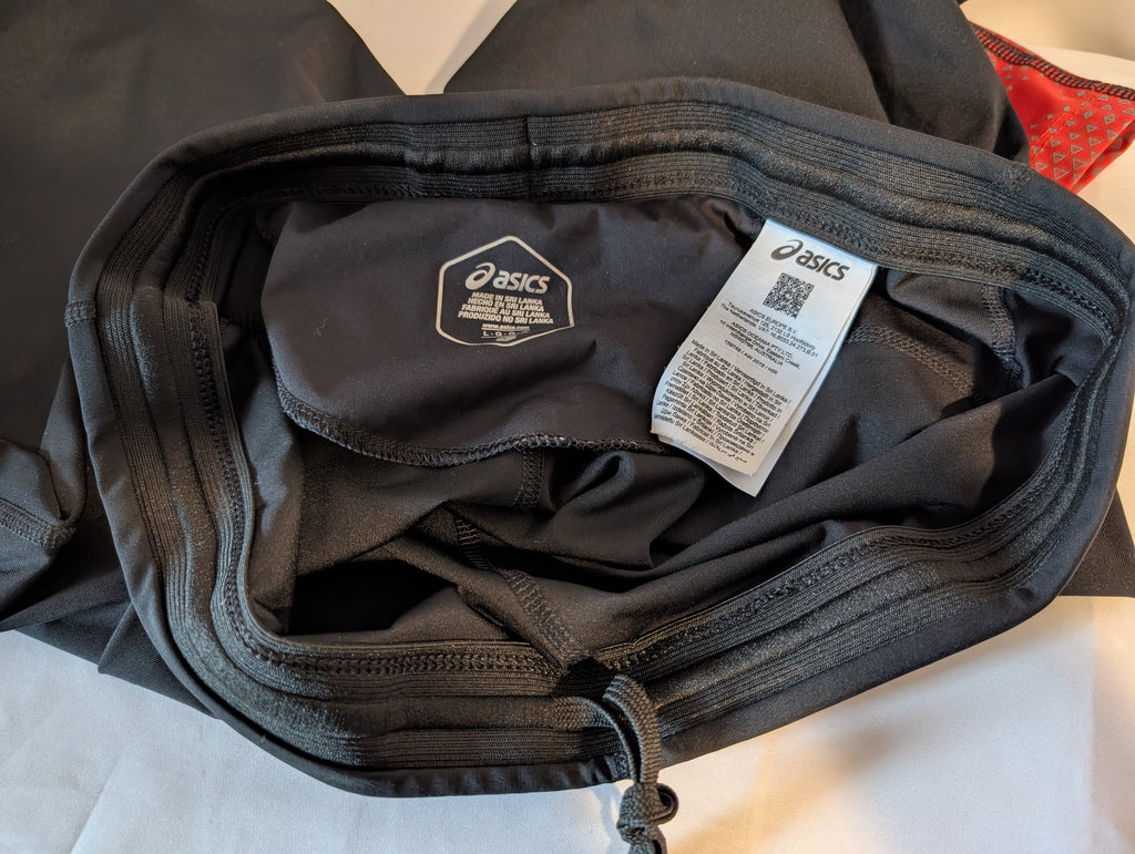 Asics women's Race tight leggings, Size L (CL0009)