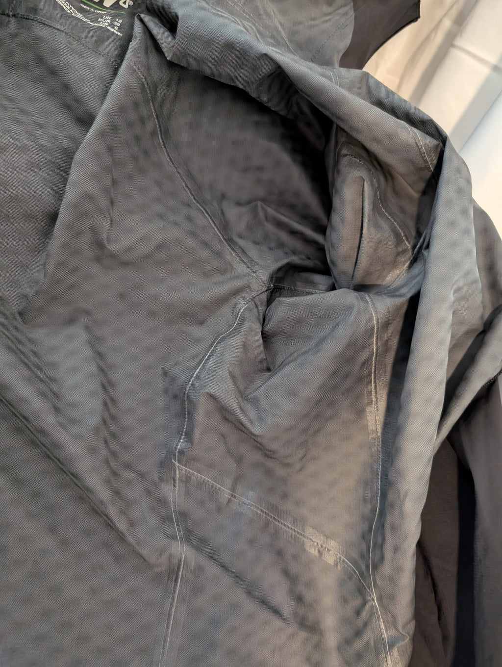 Inov-8 VentureLite Women's Waterprooof Jacket, Black, Size 12 (CJ0041)
