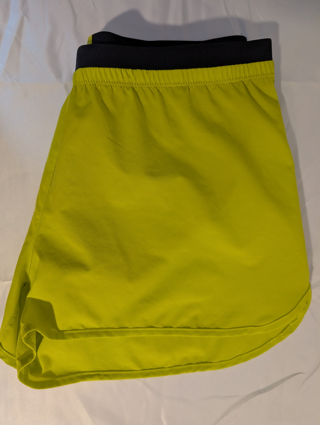 Salomon Cross 3~ women's running shorts, Yellow,  size S, (CS0015)