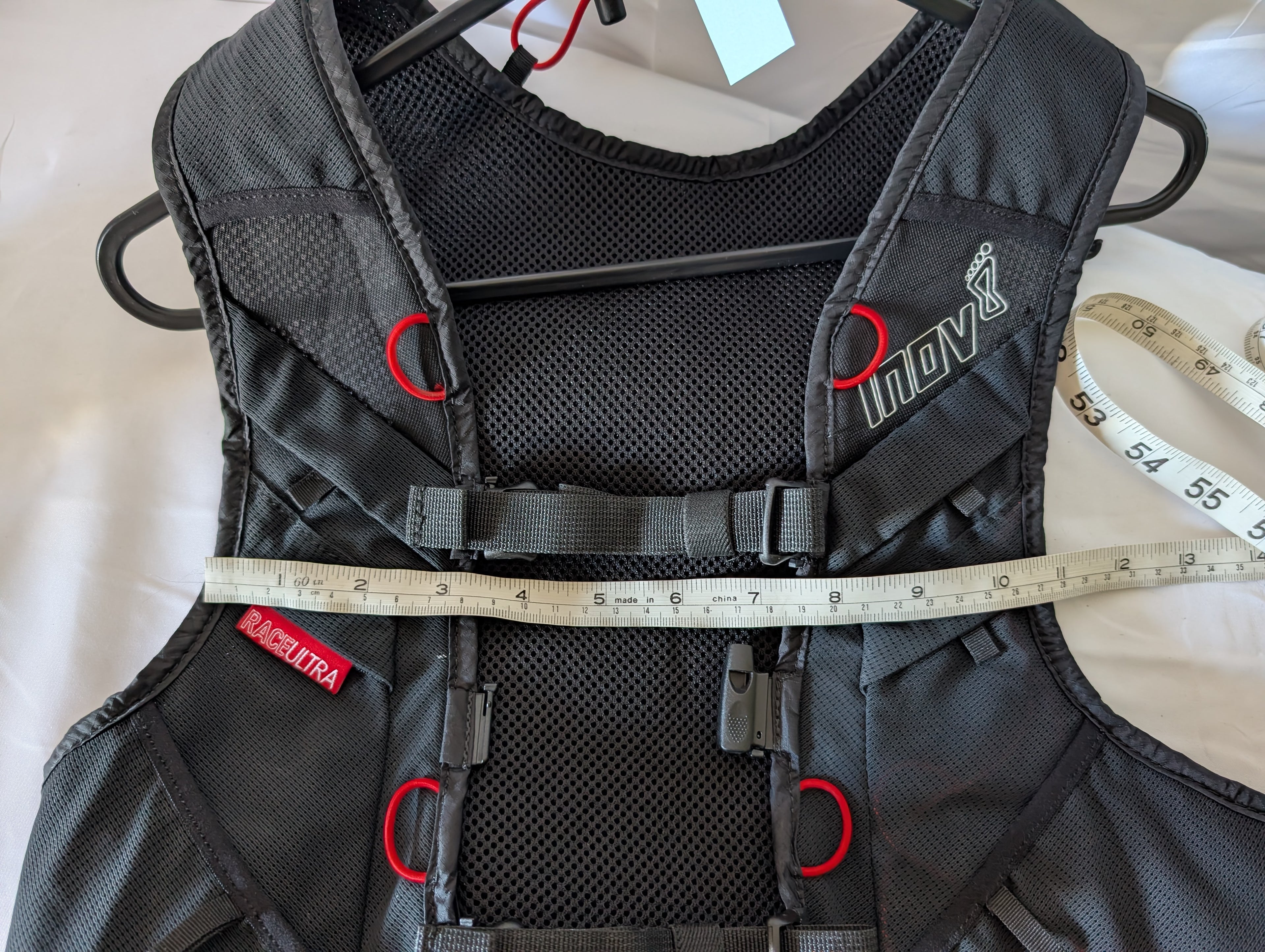 Inov-8 Race Ultra hydration vest, unisex, adjustable size and fitting.