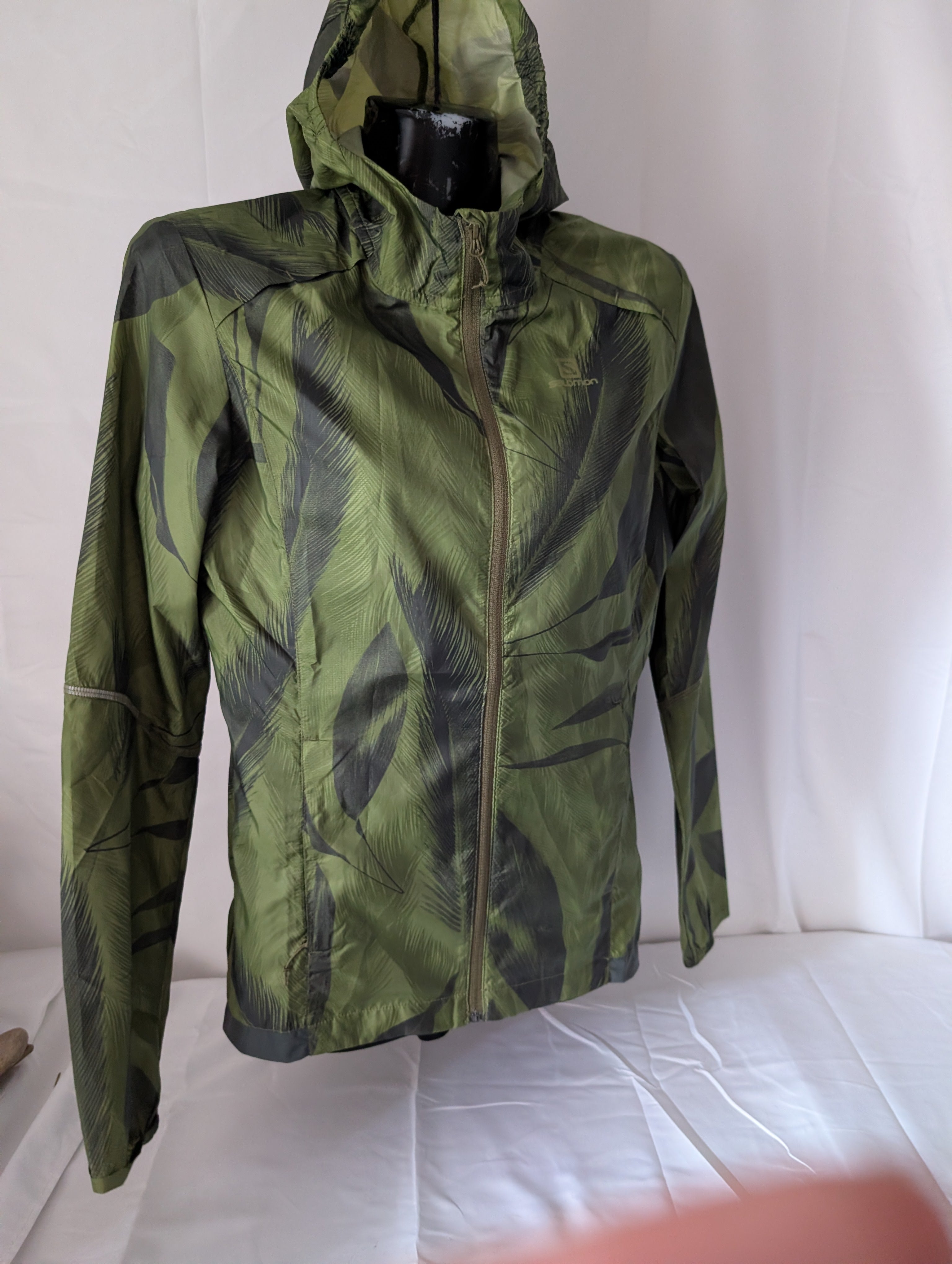 Salomon, Agile Wind Print, women's running jacket, size s (CJ0043).