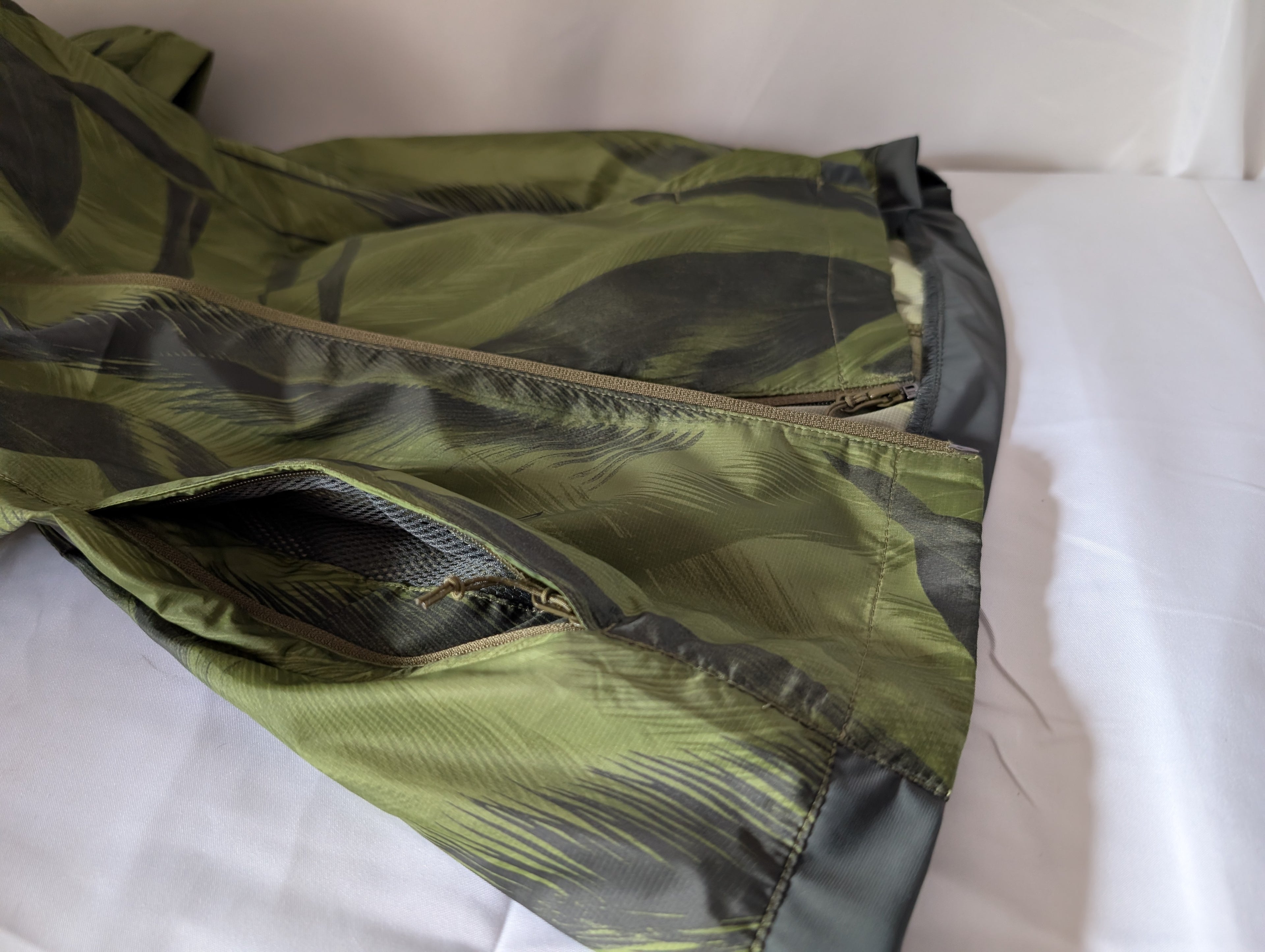 Salomon, Agile Wind Print, women's running jacket, size s (CJ0043).