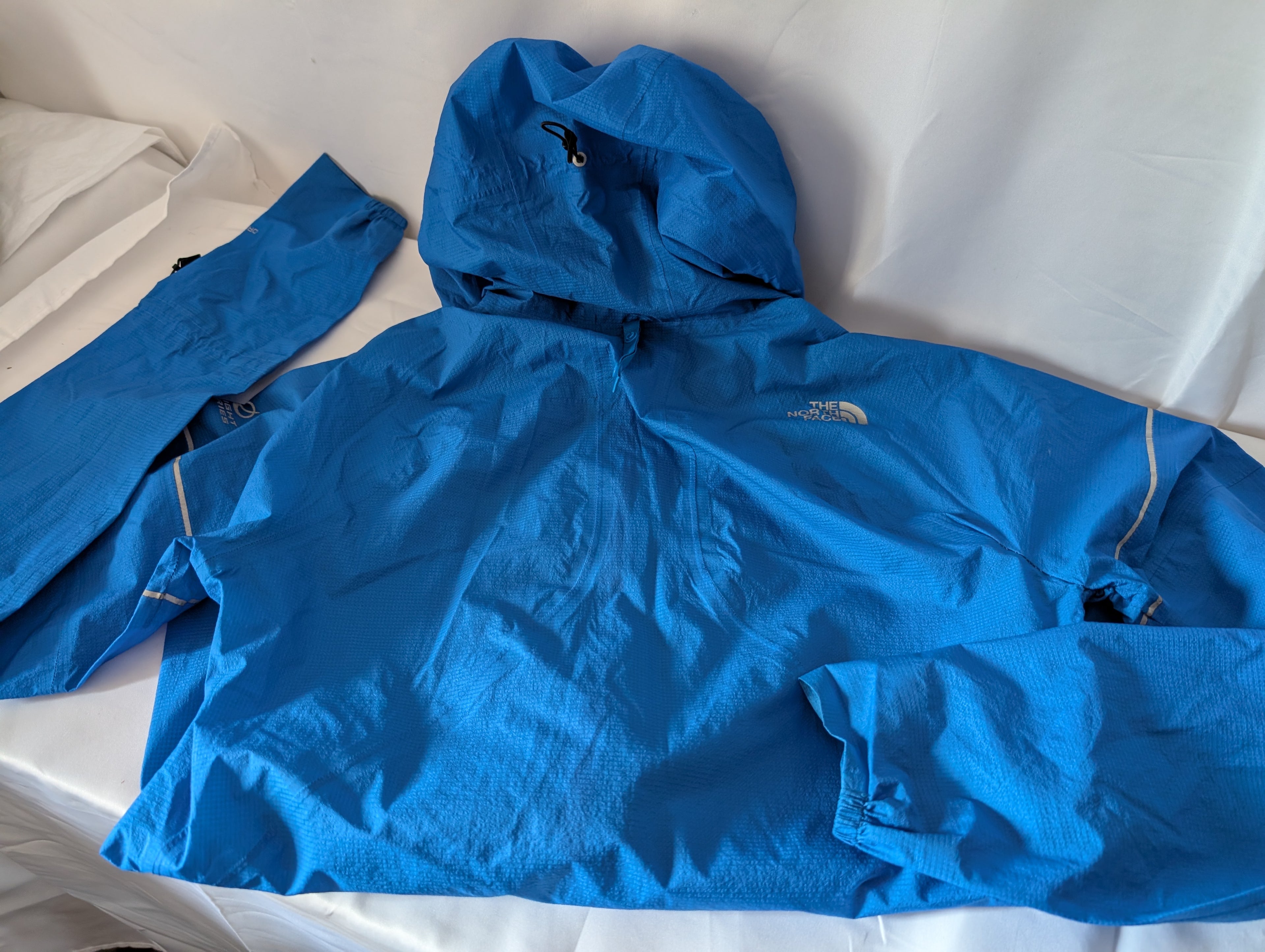 The North Face, Flight Series 'Storm Stow', women's WP trail running jacket, size S (CJ0046)