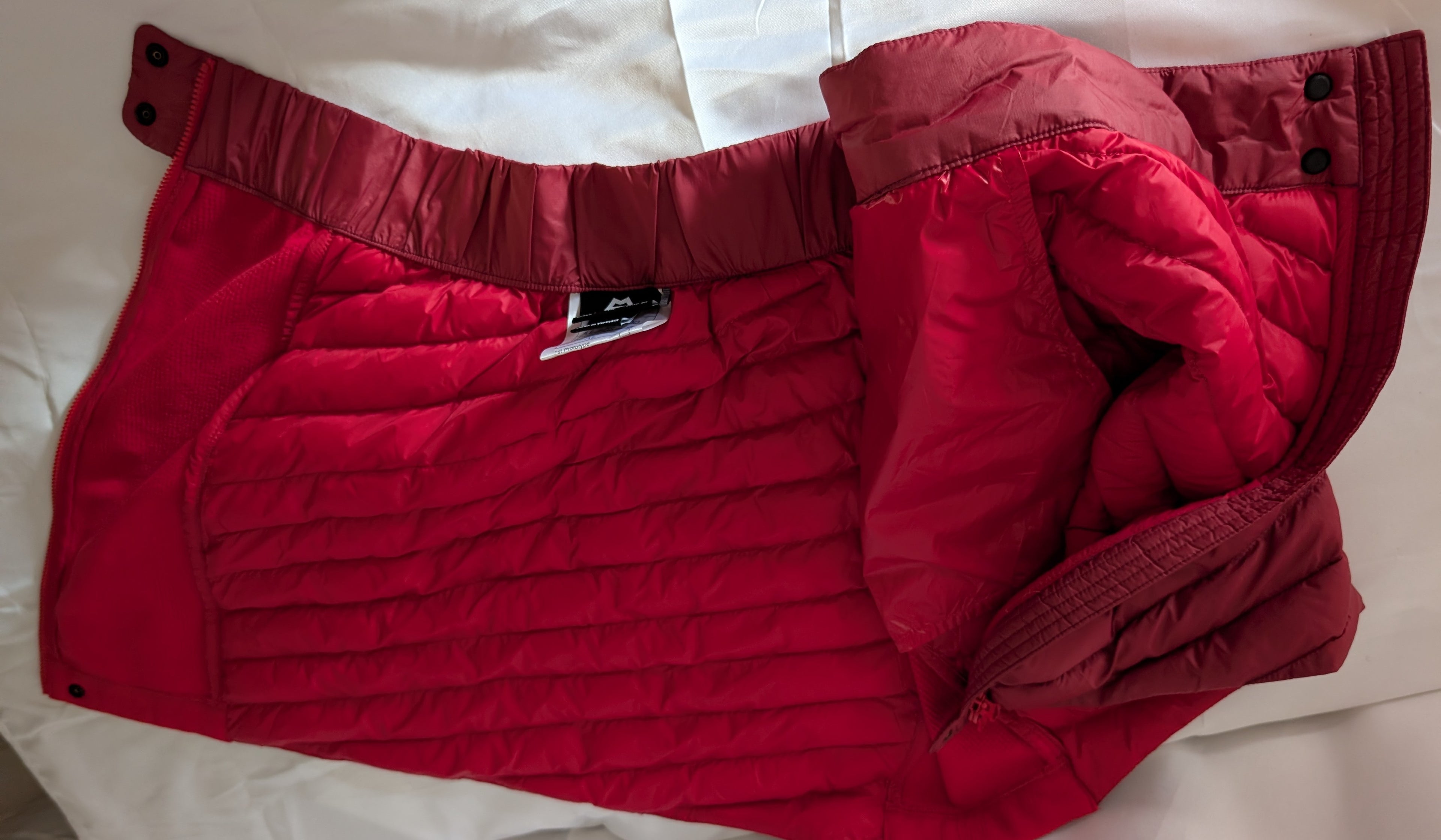 Mountain Equipment Particle Skirt, women's insulated winter activity layer, size 12 (CS0019)