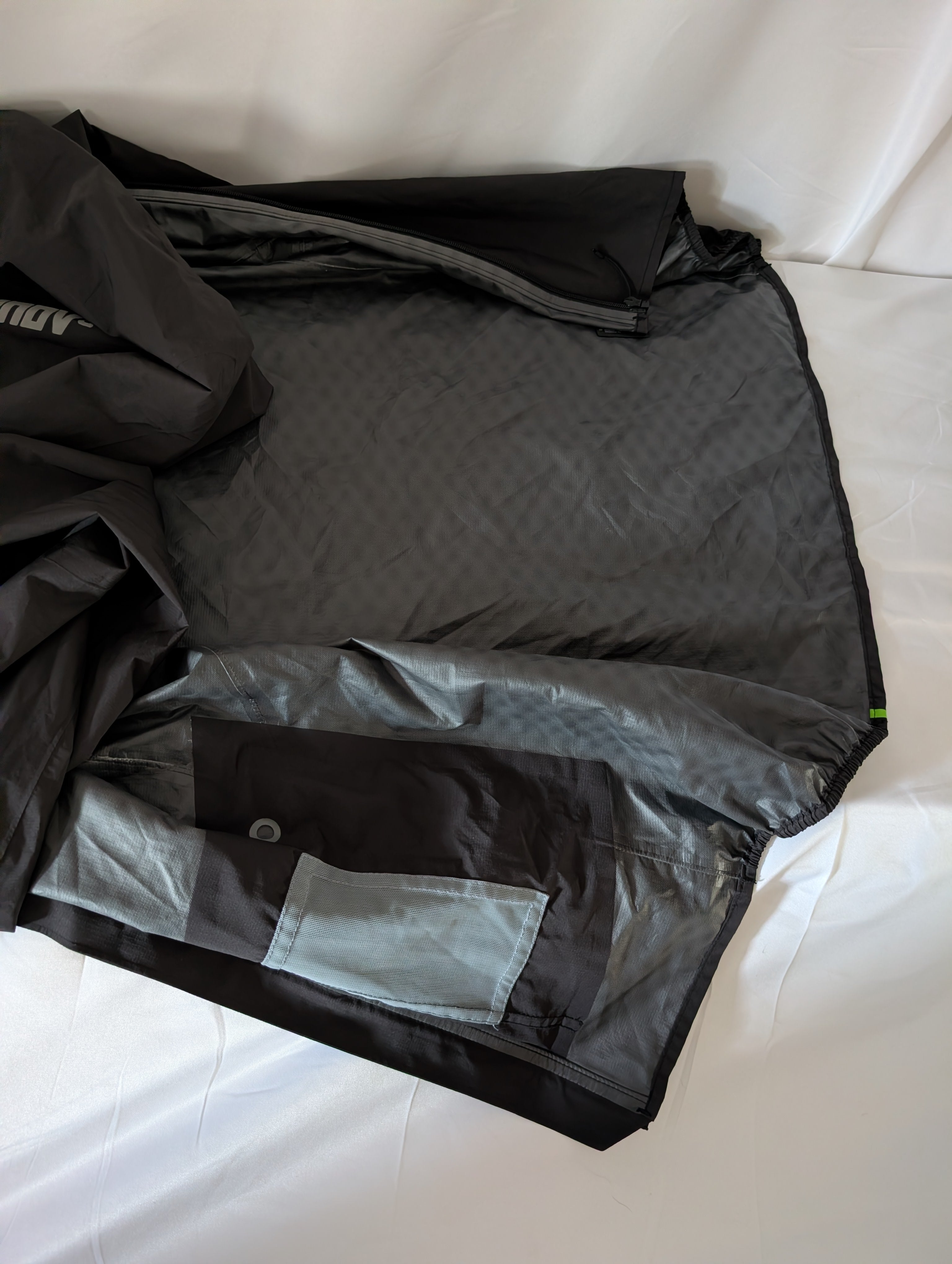 Inov-8 Stormshell FZ V2, women's waterproof trail running jacket, size 8 (CJ0047)