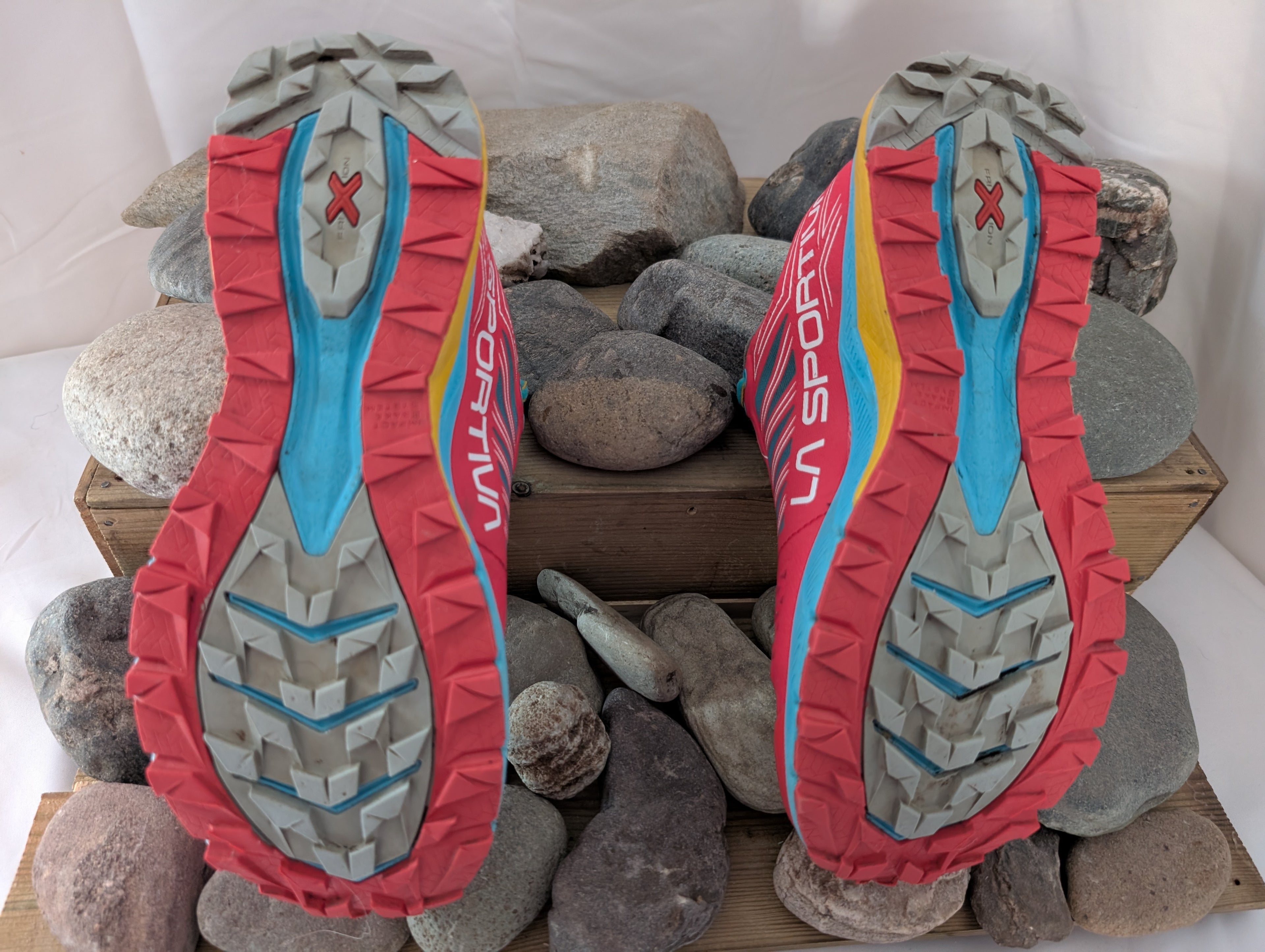 La Sportiva Jackal (v1), women's Trail Running Shoes, Size