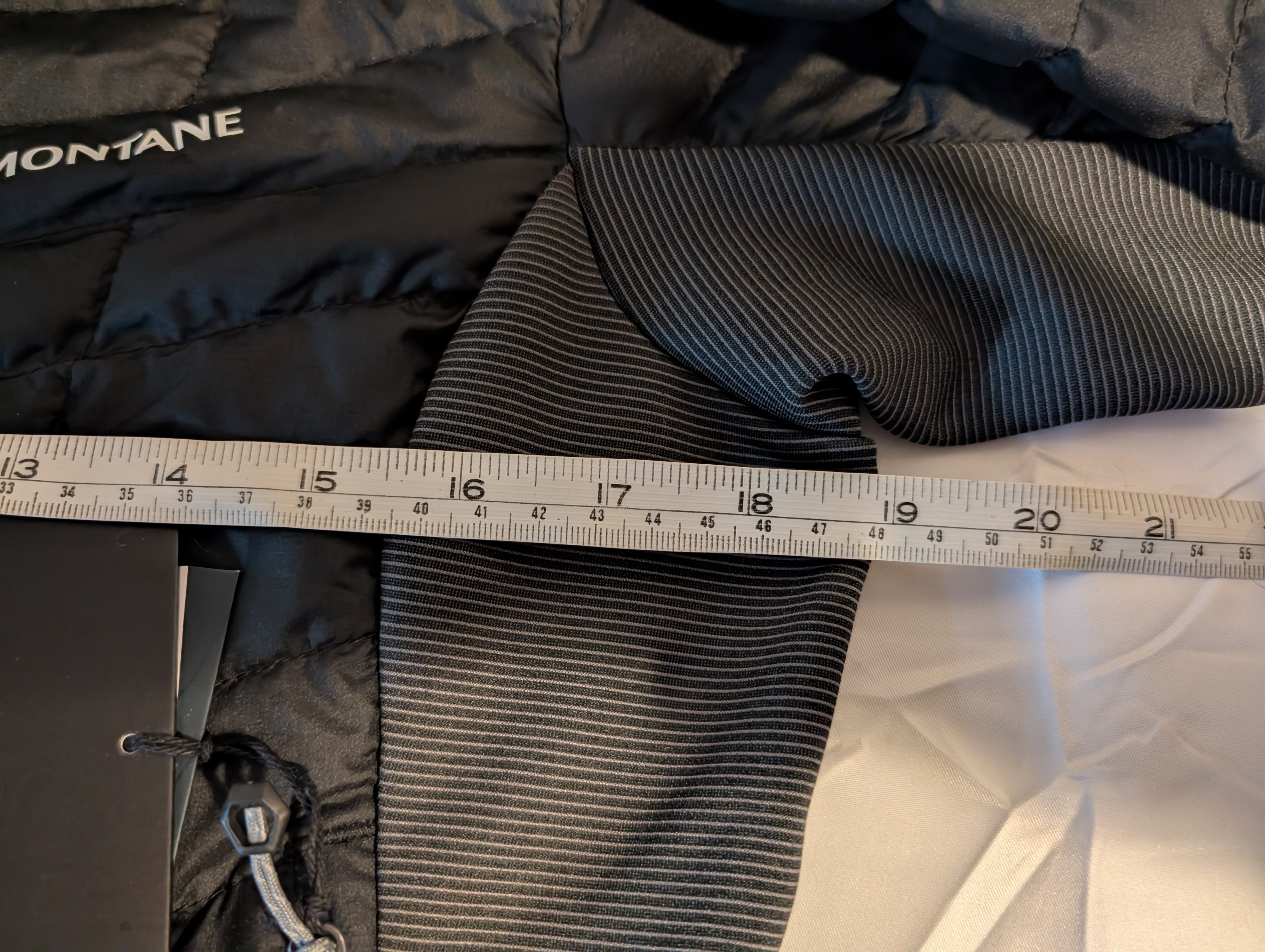 Montane, Phoenix stretch, Women's insulated hiking Jacket, size 12 (CJ0050)