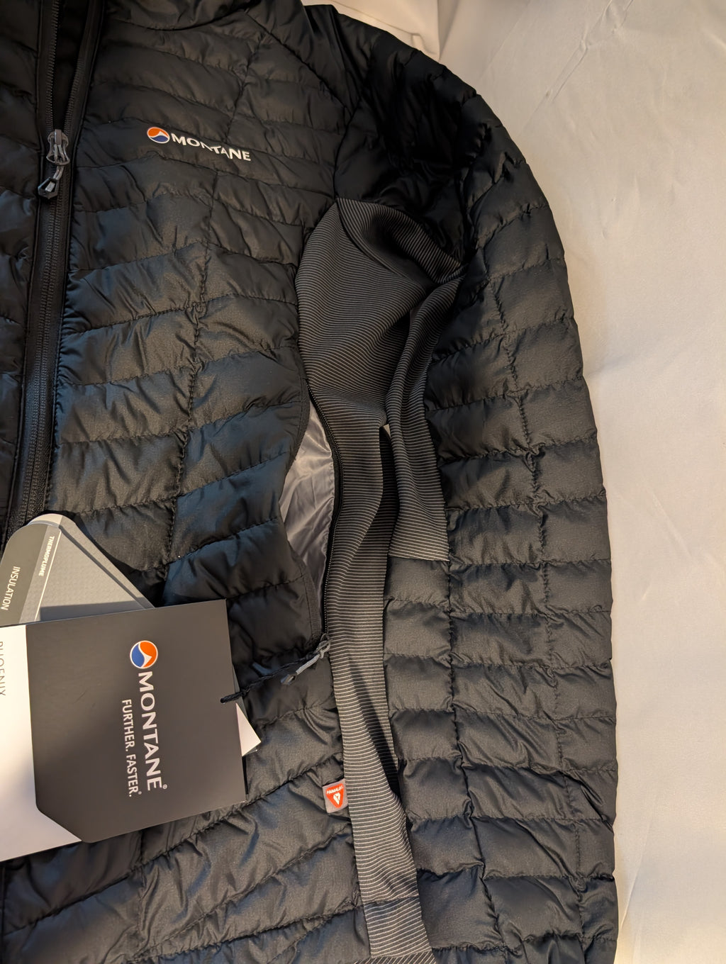 Montane, Phoenix stretch, Women's insulated hiking Jacket, size 12 (CJ0050)