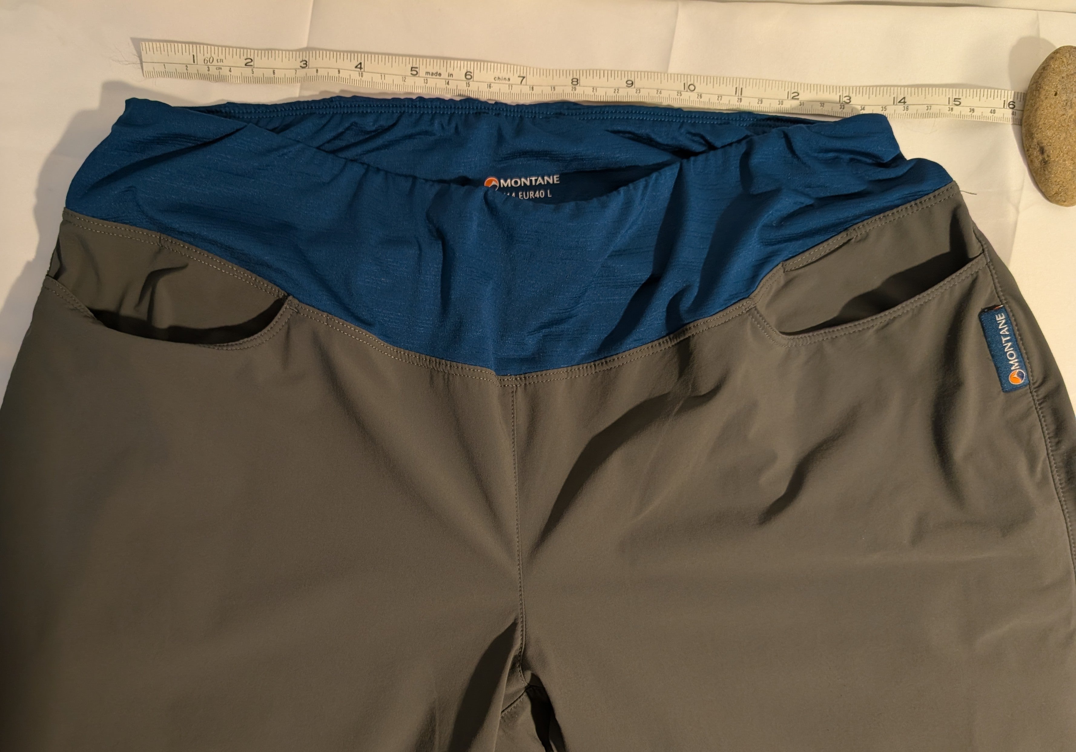 Montane, Cygnus Pants, women's hiking pants, size 14 (CP0020)