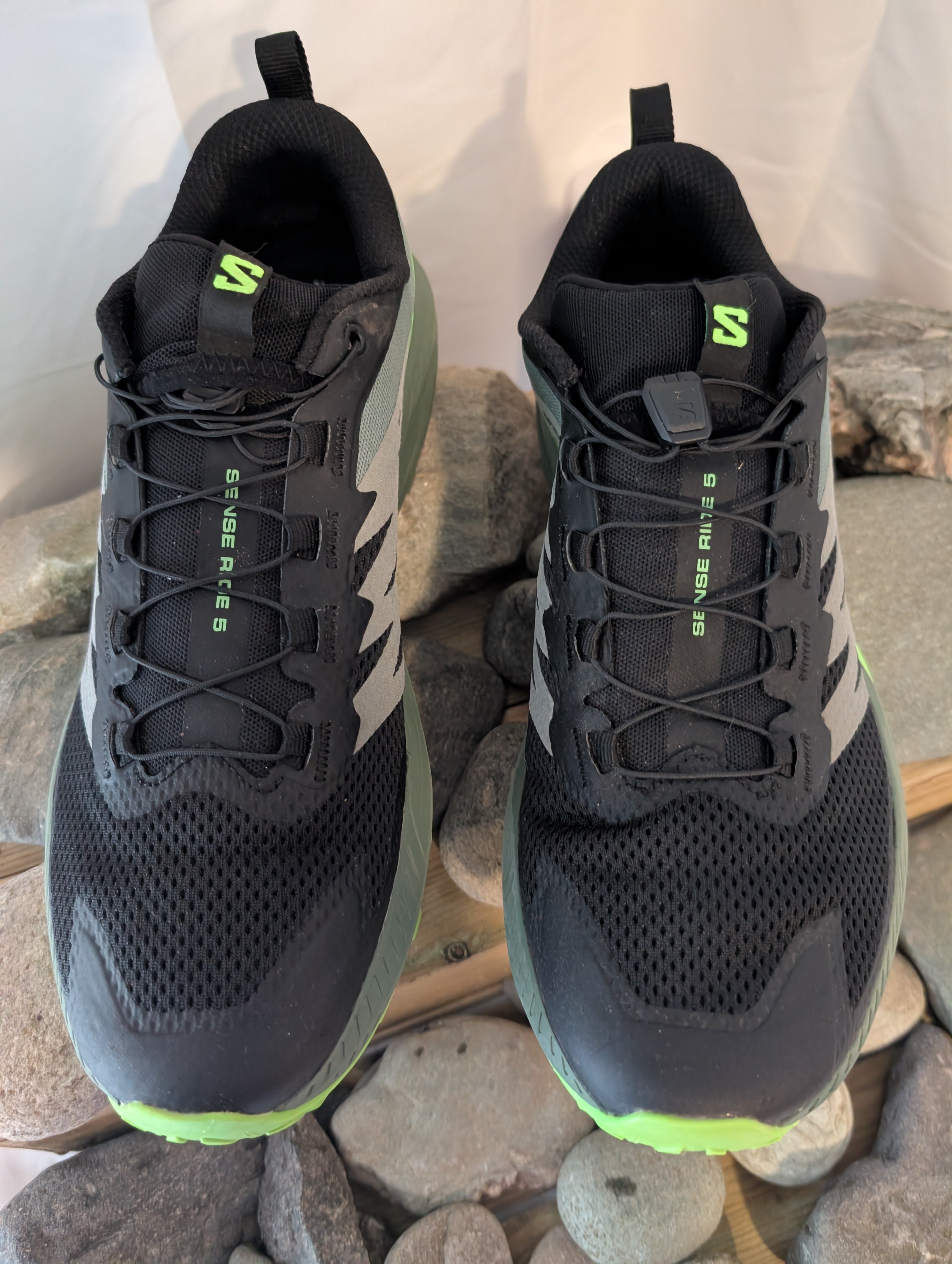 Title	Salomon, Sense Ride 5, Men’s trail running shoes, Size 10 (F0126)