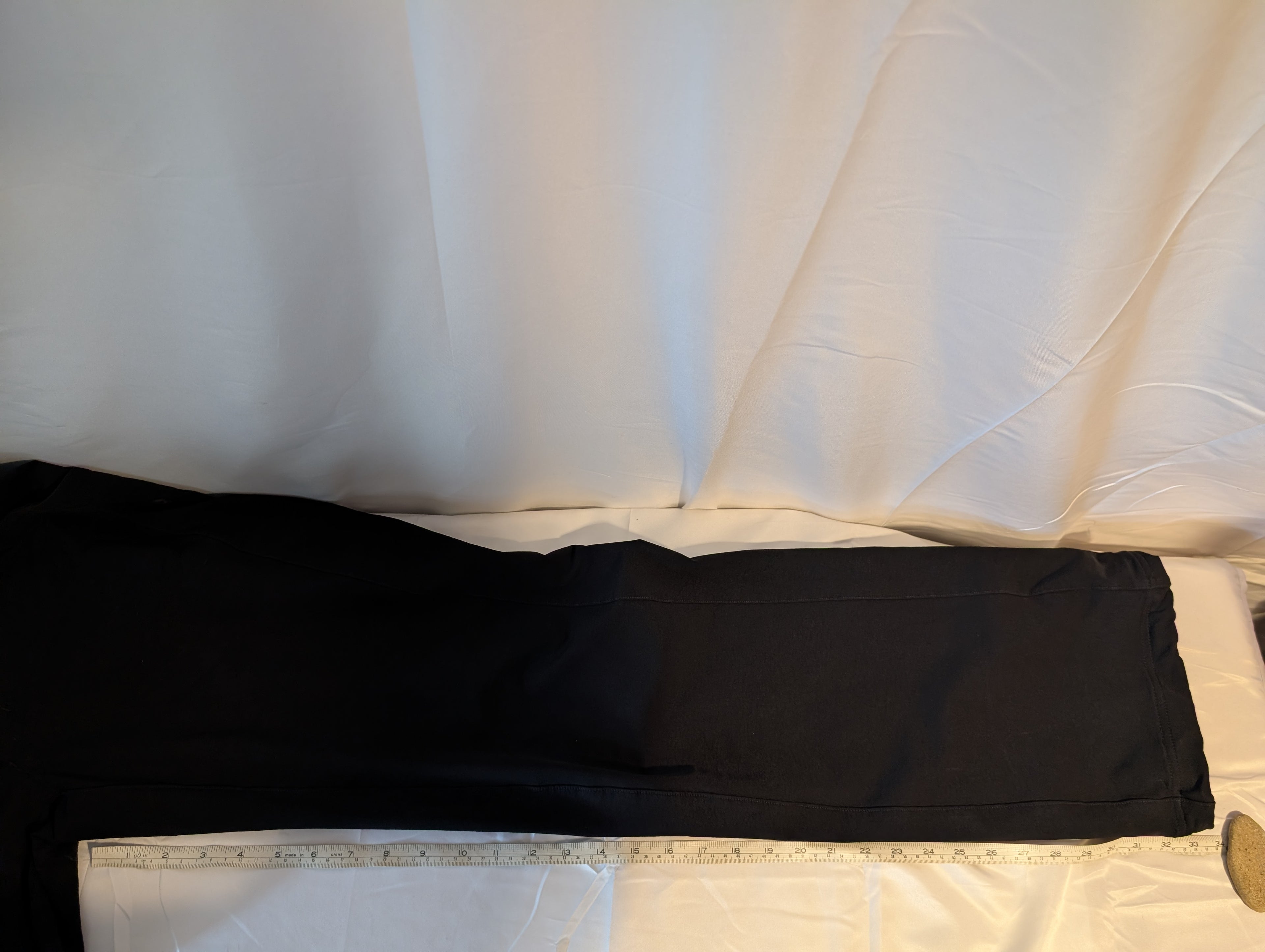 Mountain Hardwear,women's  alpine/mountaineering pants, size 8, CP0022