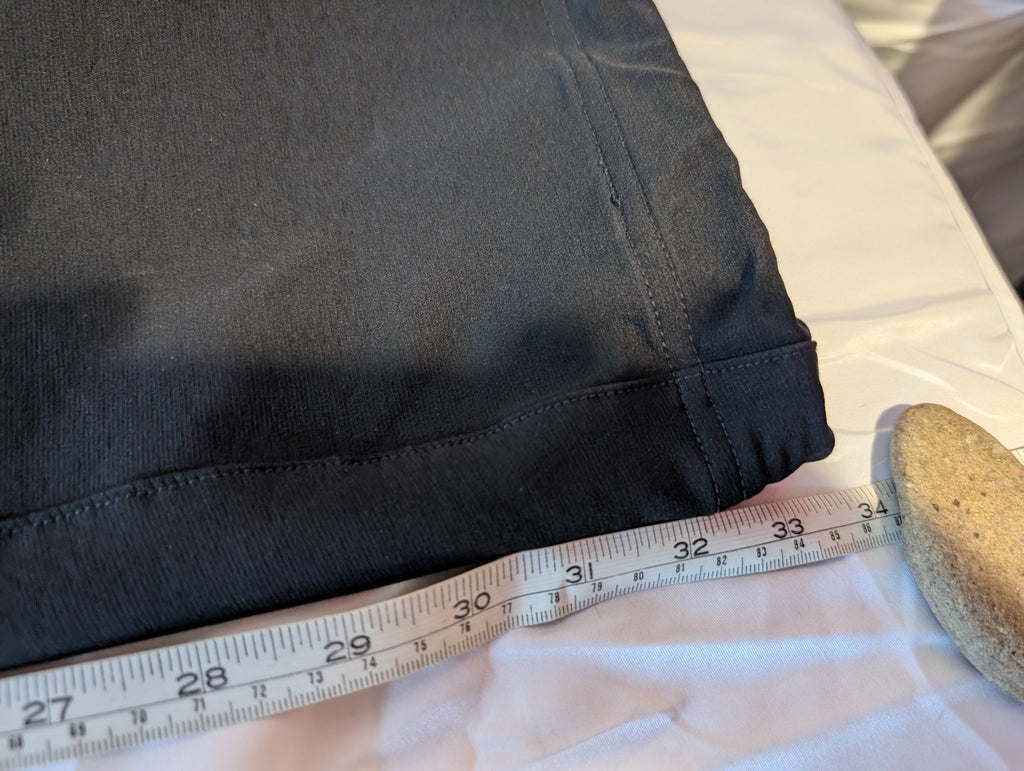 Mountain Hardwear,women's  alpine/mountaineering pants, size 8, CP0022