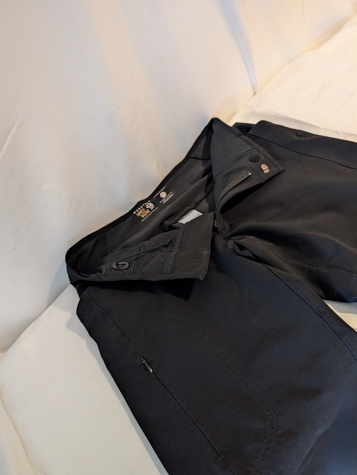 Mountain Hardwear, women's alpine/mountaineering pants, Black, size 8 (CP0022)