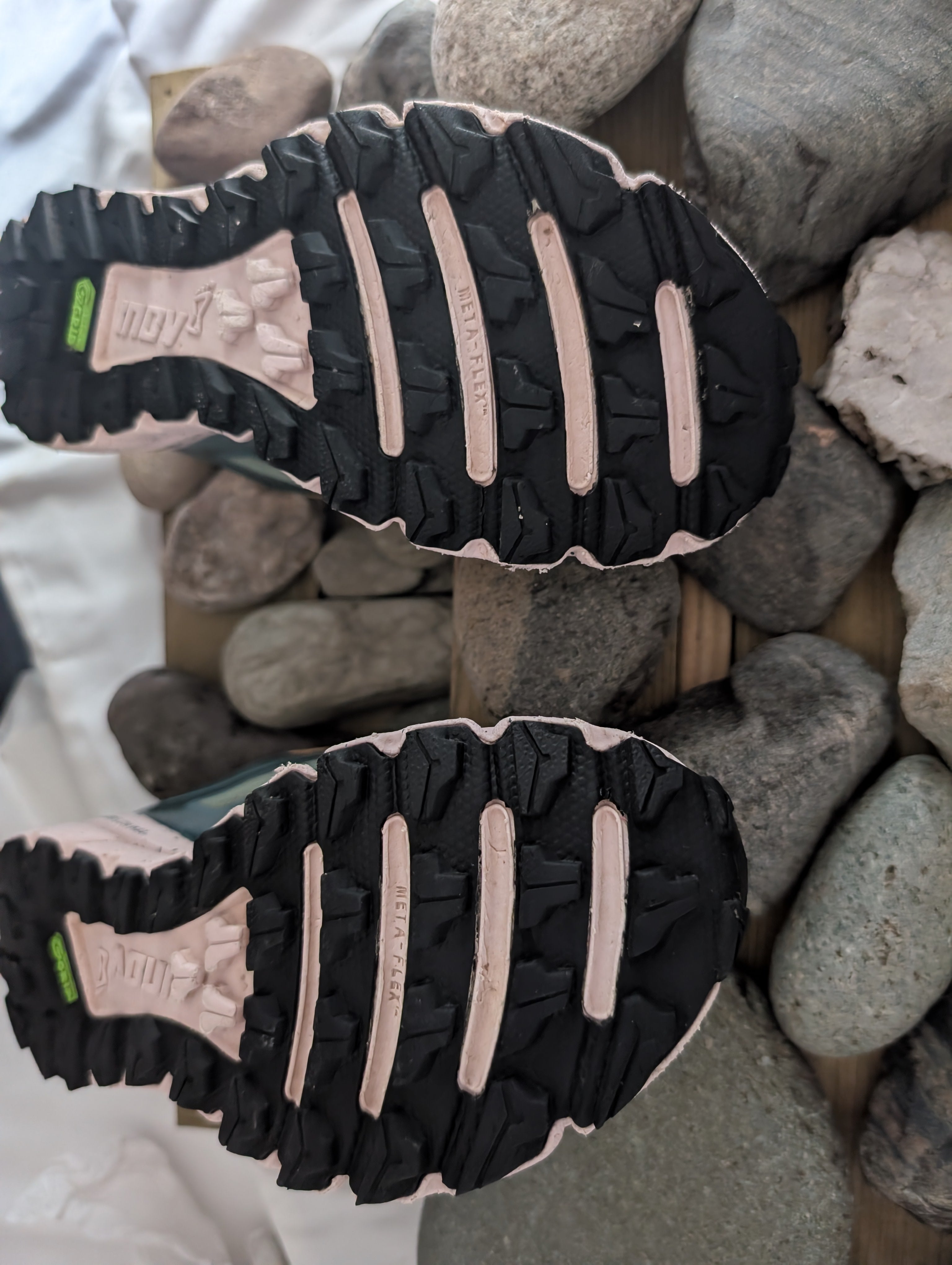 Inov-8, TrailFly G270 v2, Women's zero drop trail running shoes, size 4.5 (F0132)