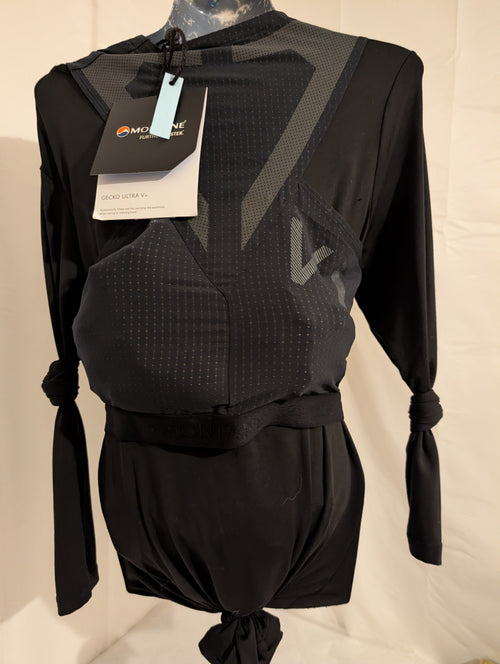 Montane, Geko Ultra V+,trail running  clothing pack,  black w.  dot pattern,  size M (AH0017)