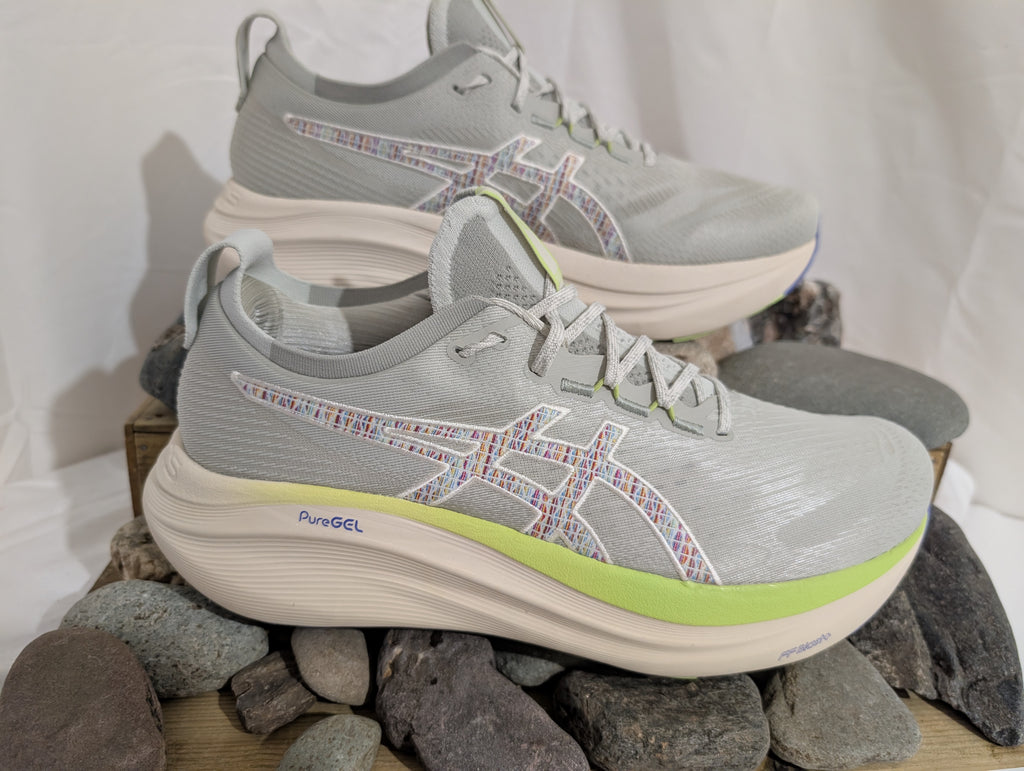 Asics, Gel-Nimbus 27 TR, Men's trail running shoes, size 12.5 (F0155)