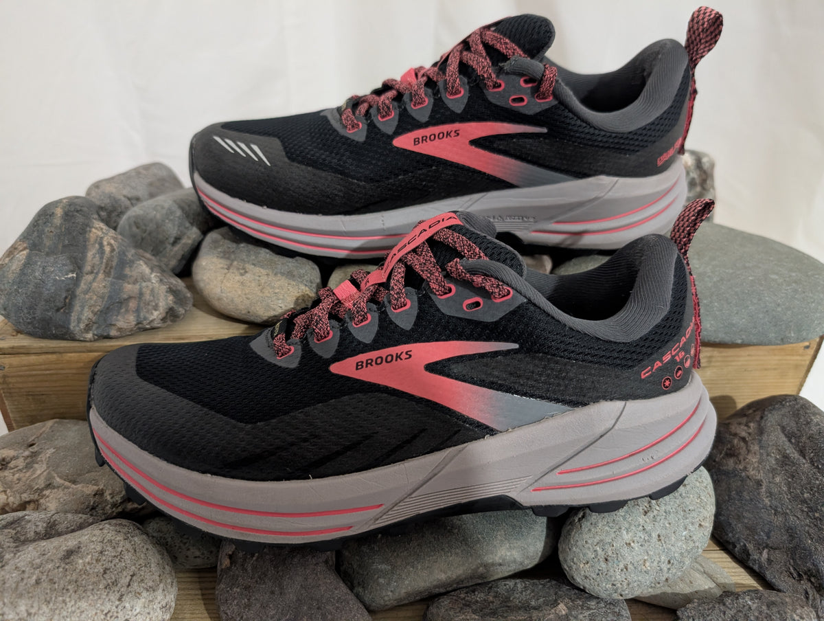 Brooks, Cascadia 16 GTX, Women's trail running shoes, size 6.5 (F0157)