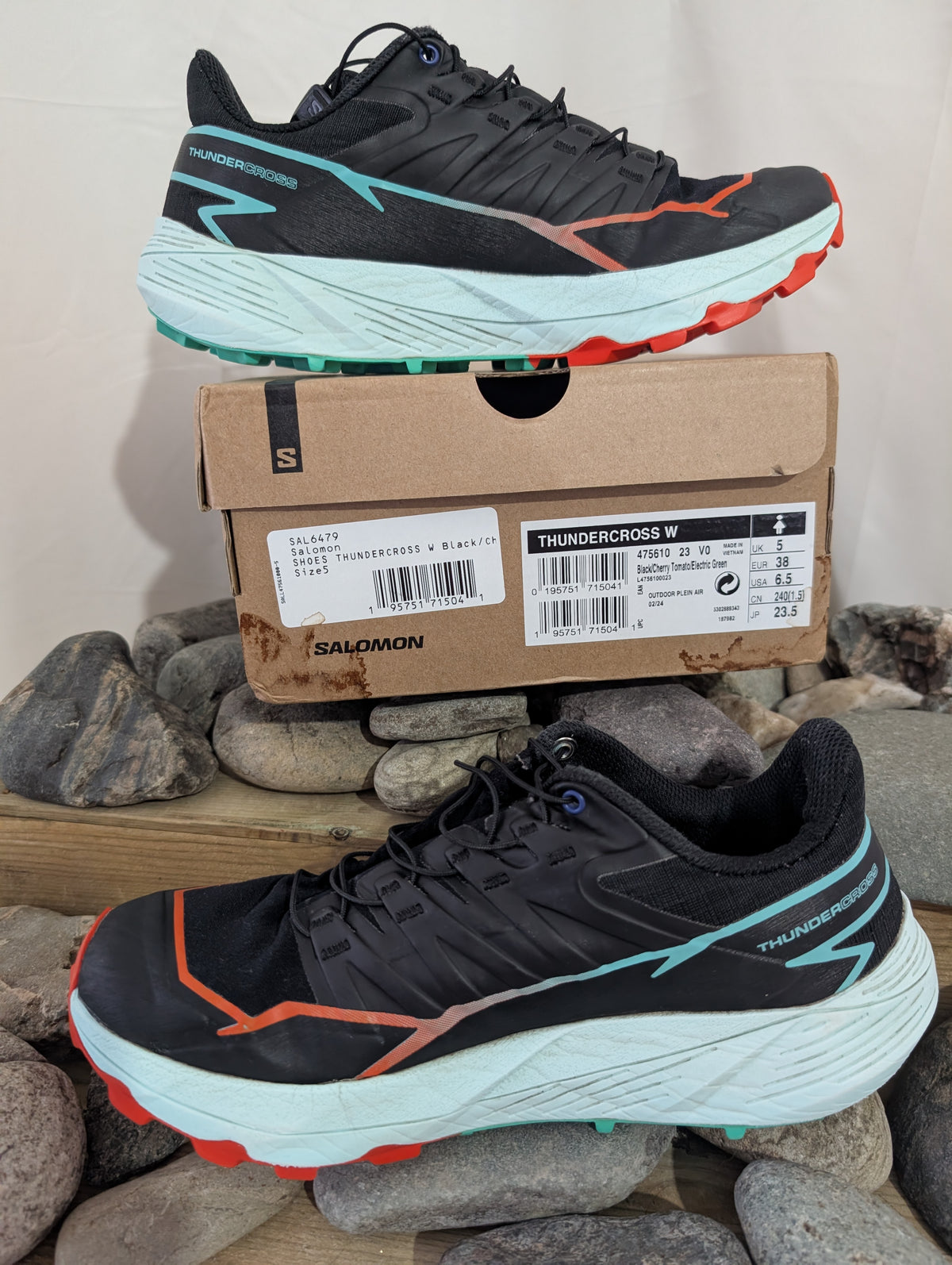 Salomon, Thundercross, Women's trail running shoes, black, size 5 (F0161)