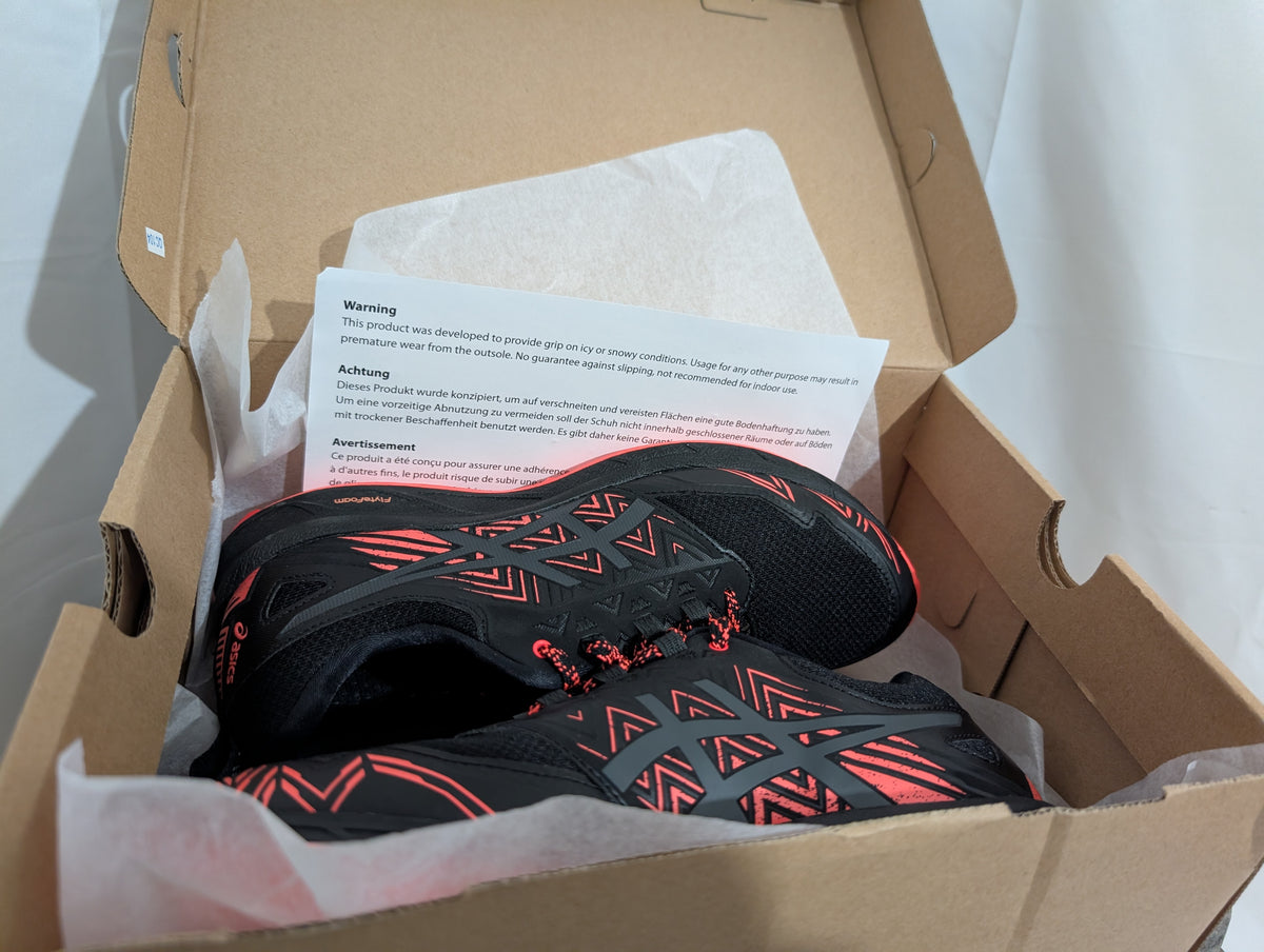 Asics, Gel-FujiSetsu 3, Women's winter trail running shoes GTX (with spikes), size 6 (F0169)